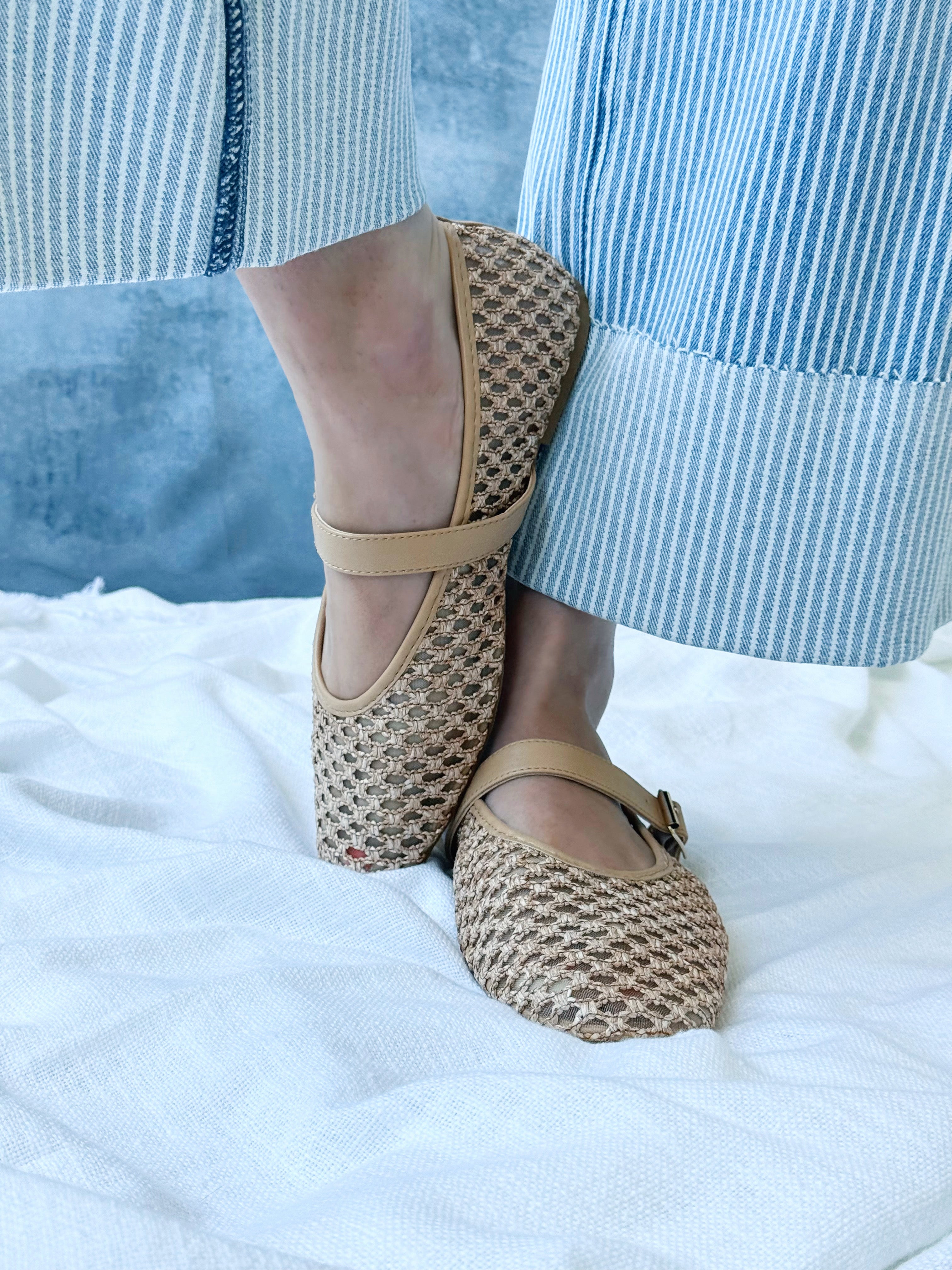 June Flats - NATURAL