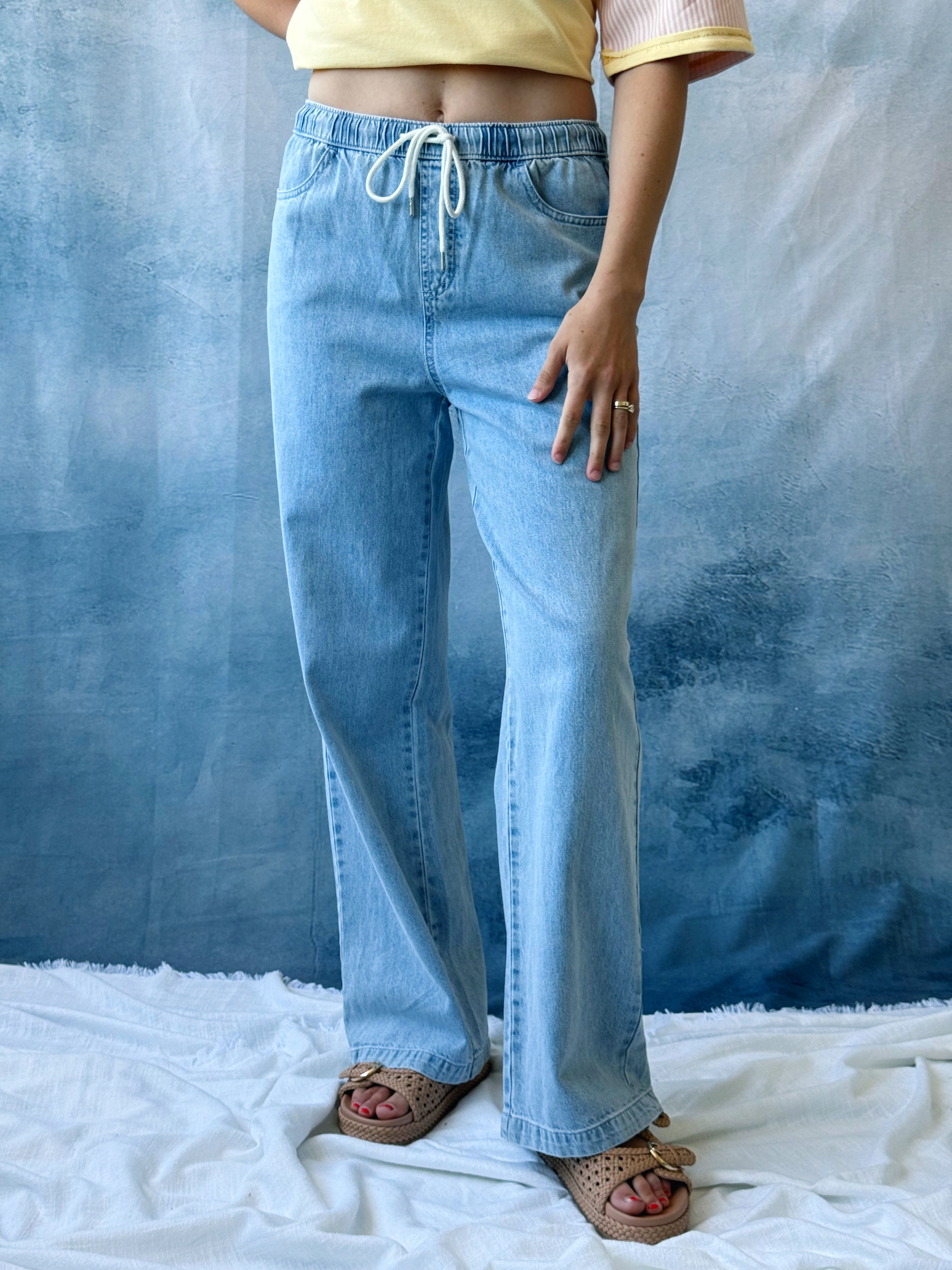Brantley Pants - LIGHT WASH