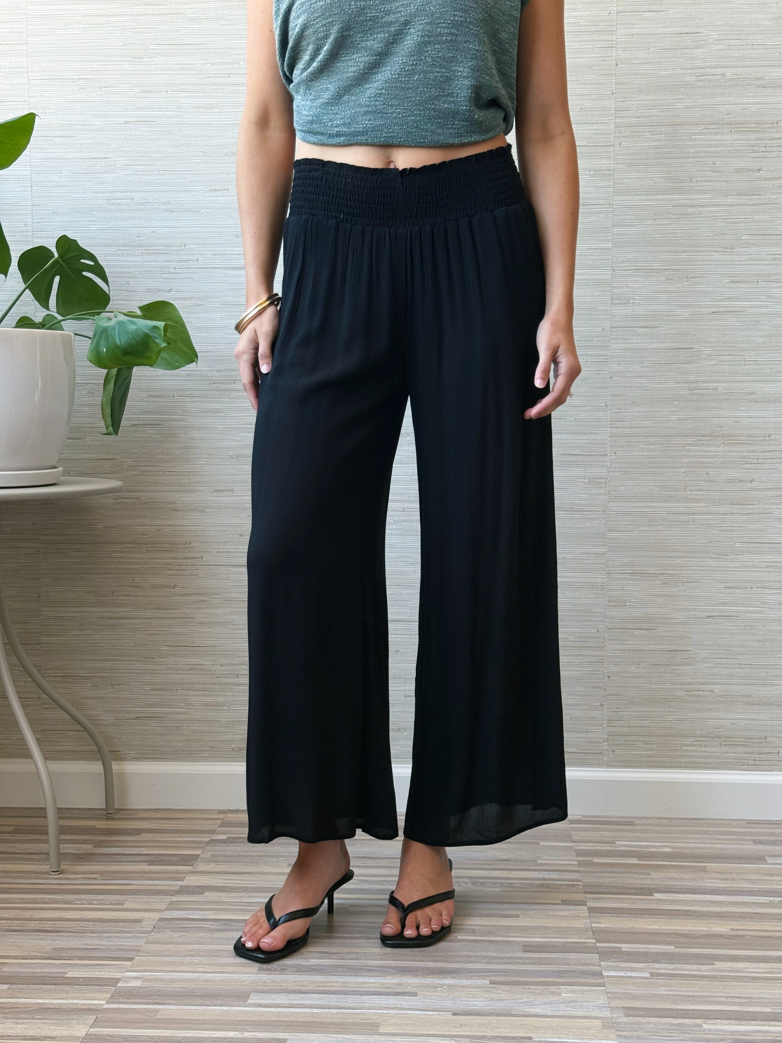 Free Flowing Pants - BLACK