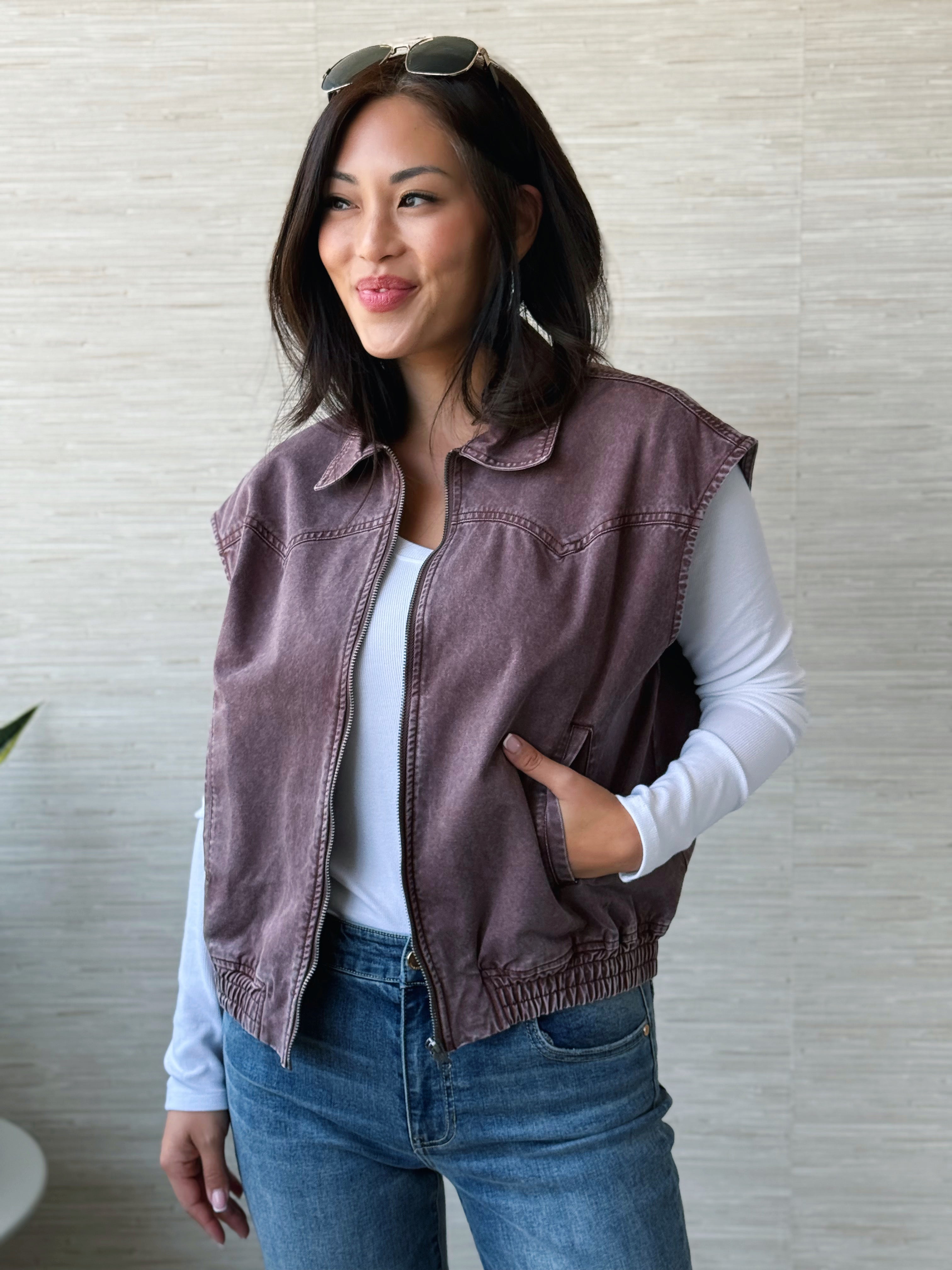 Heirloom Vest - DARK BROWN