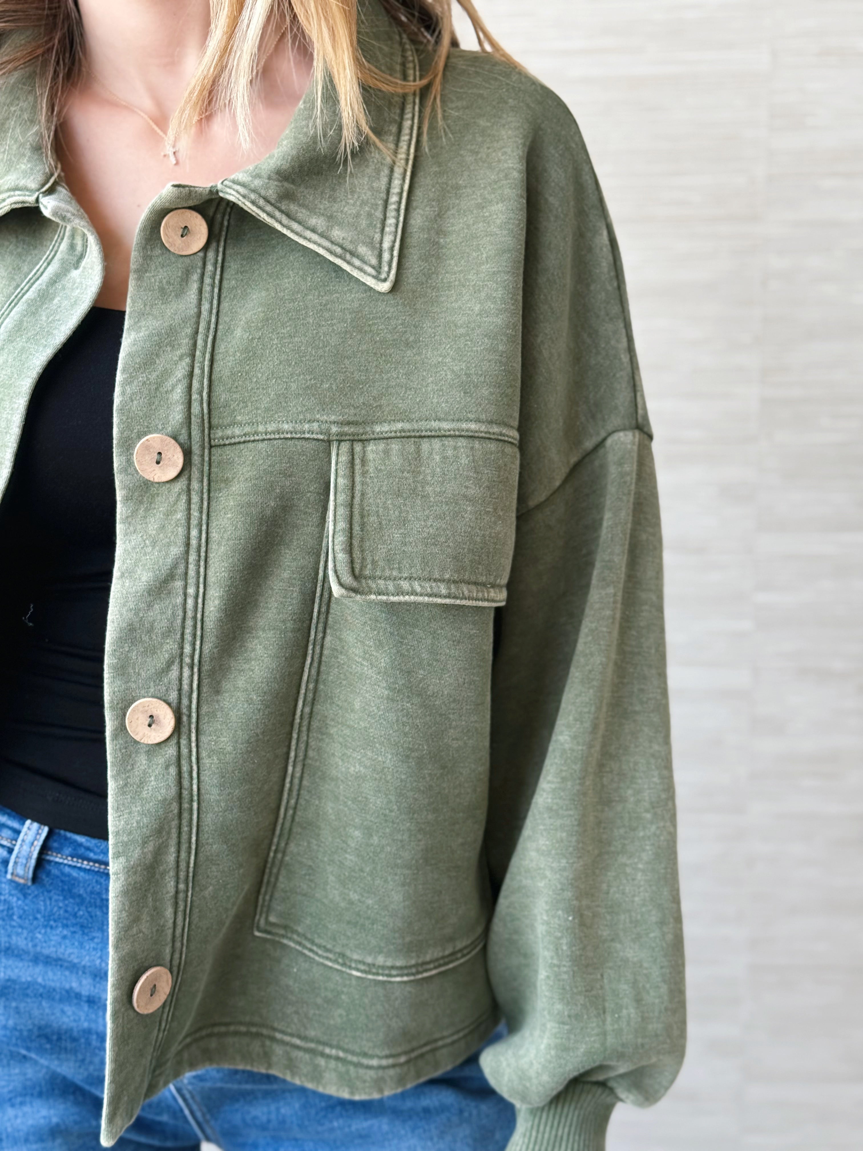 Jesse Shacket - LIGHT OLIVE