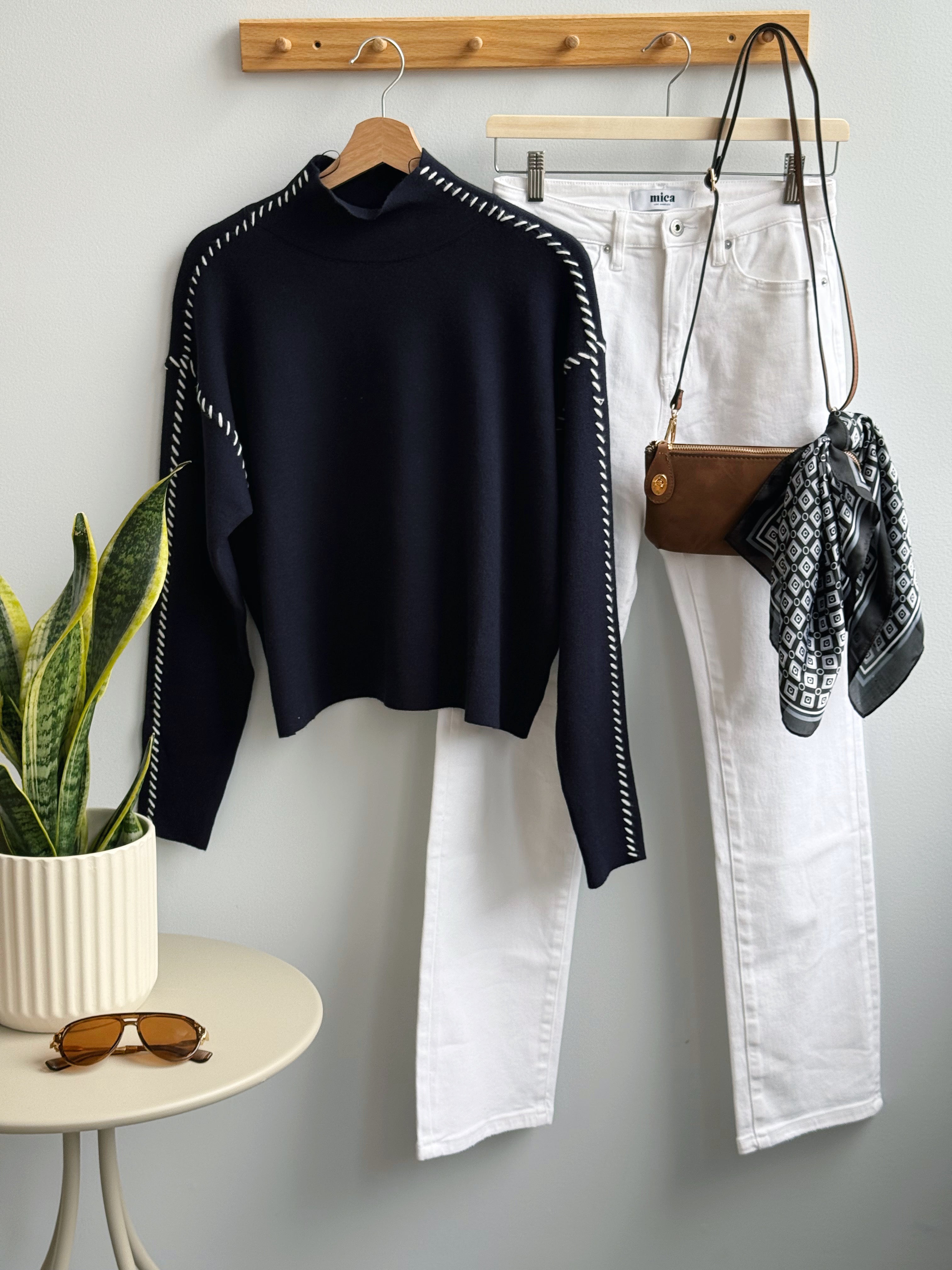 Leo Sweater - NAVY