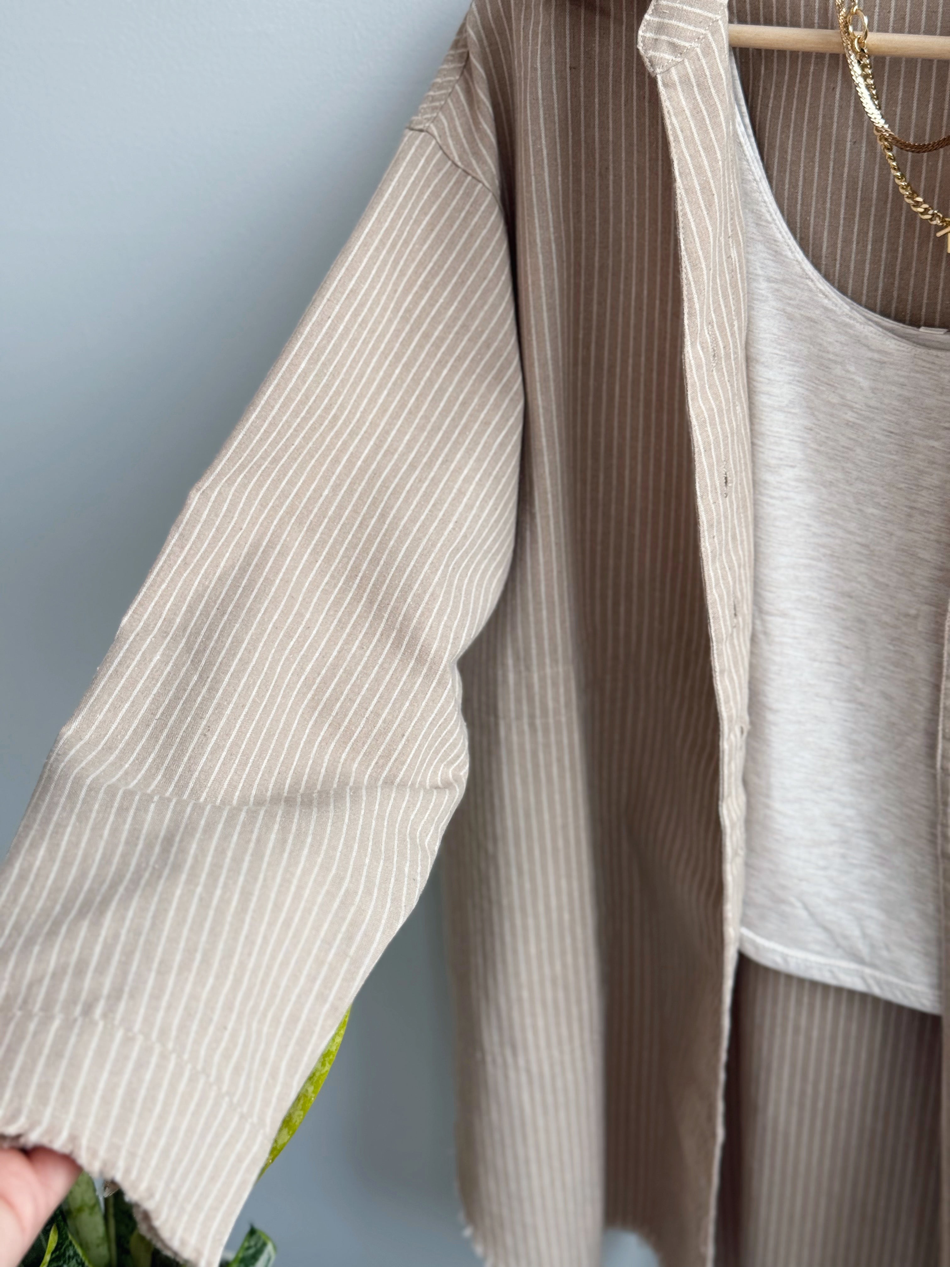 Coastal Cowgirl Stripe Shirt- TAUPE/OATMEAL