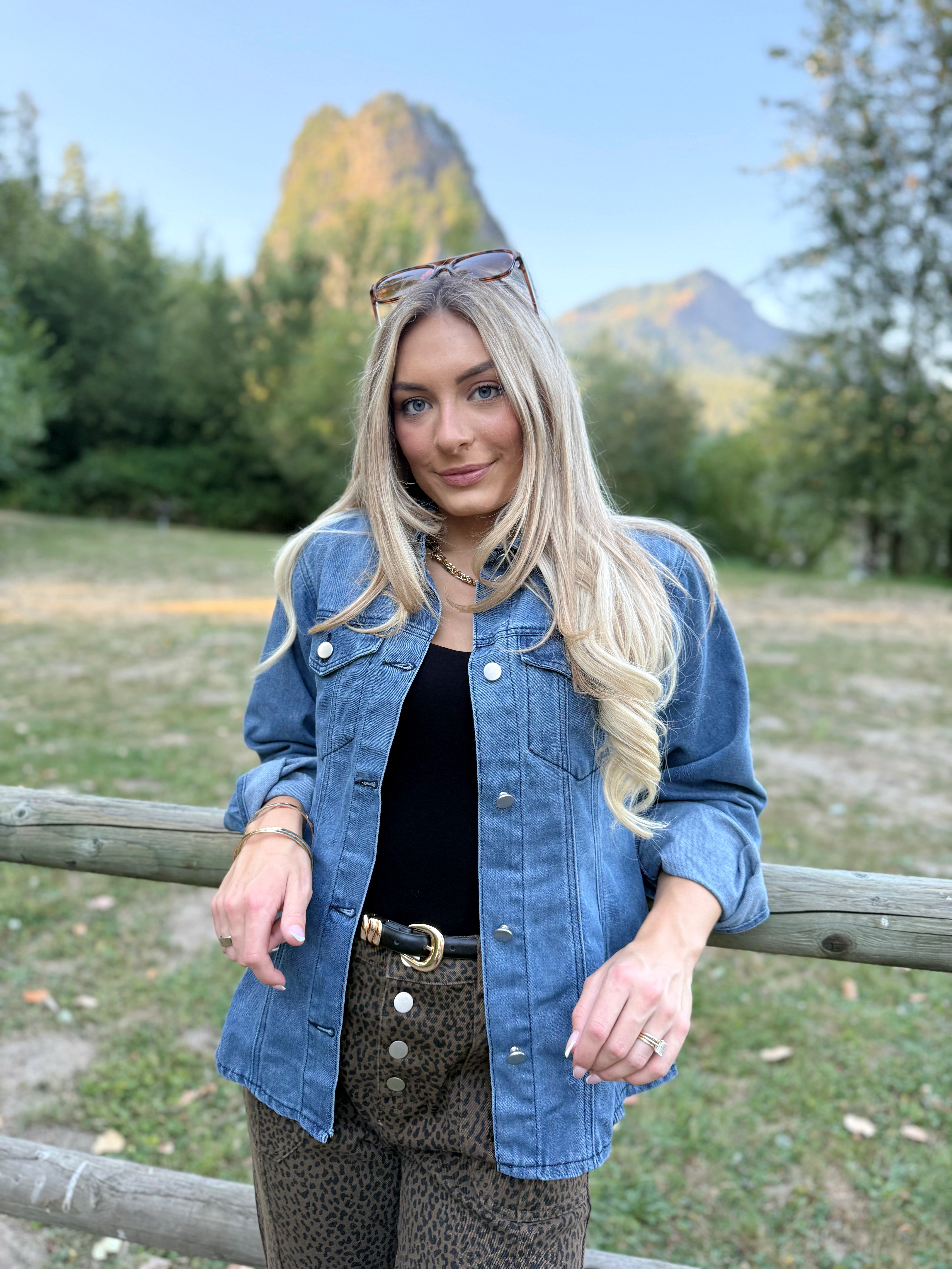 September Denim Shirt - MEDIUM BLUE