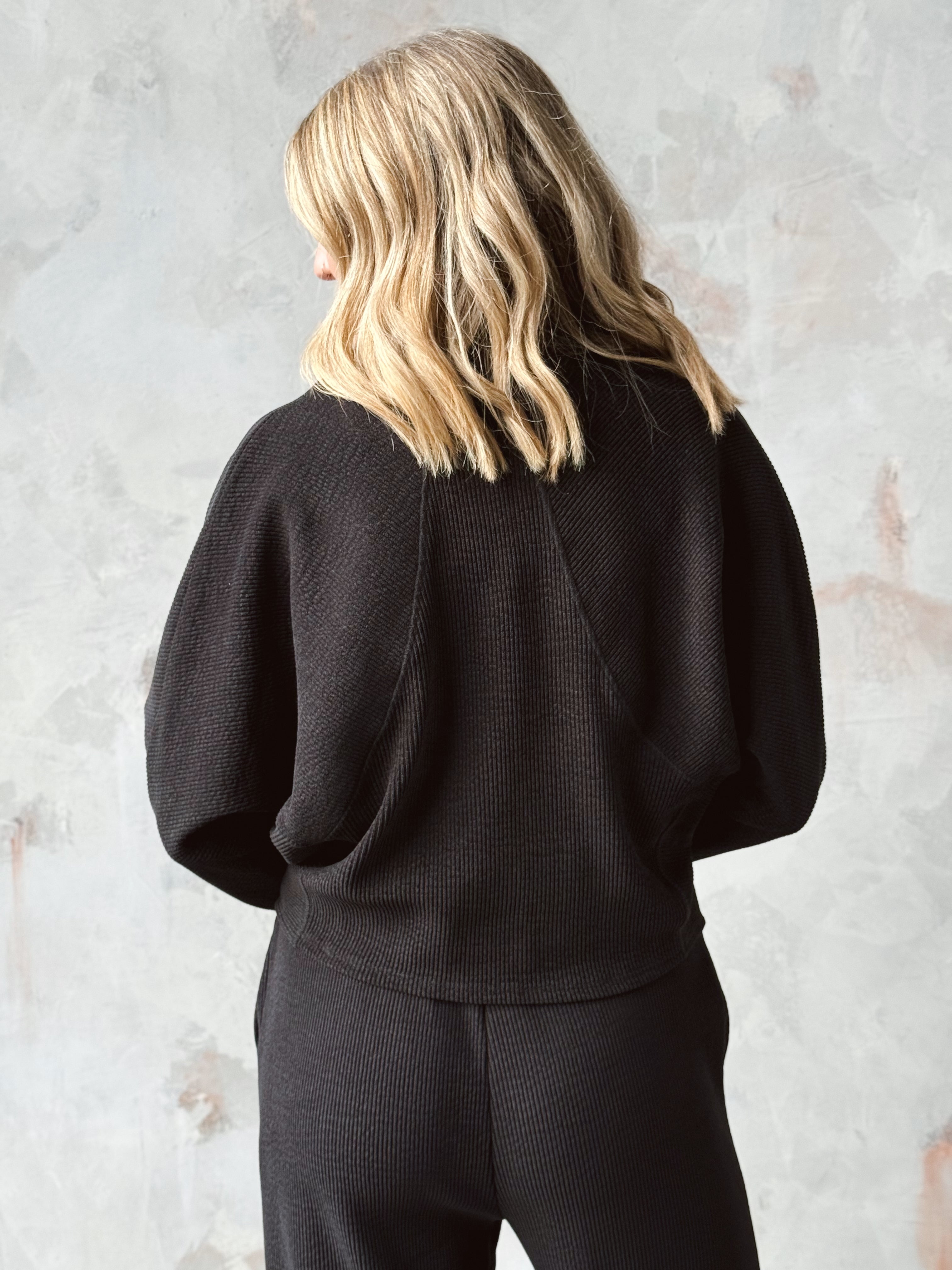 Afterglow Zip Up Jacket - BLACK