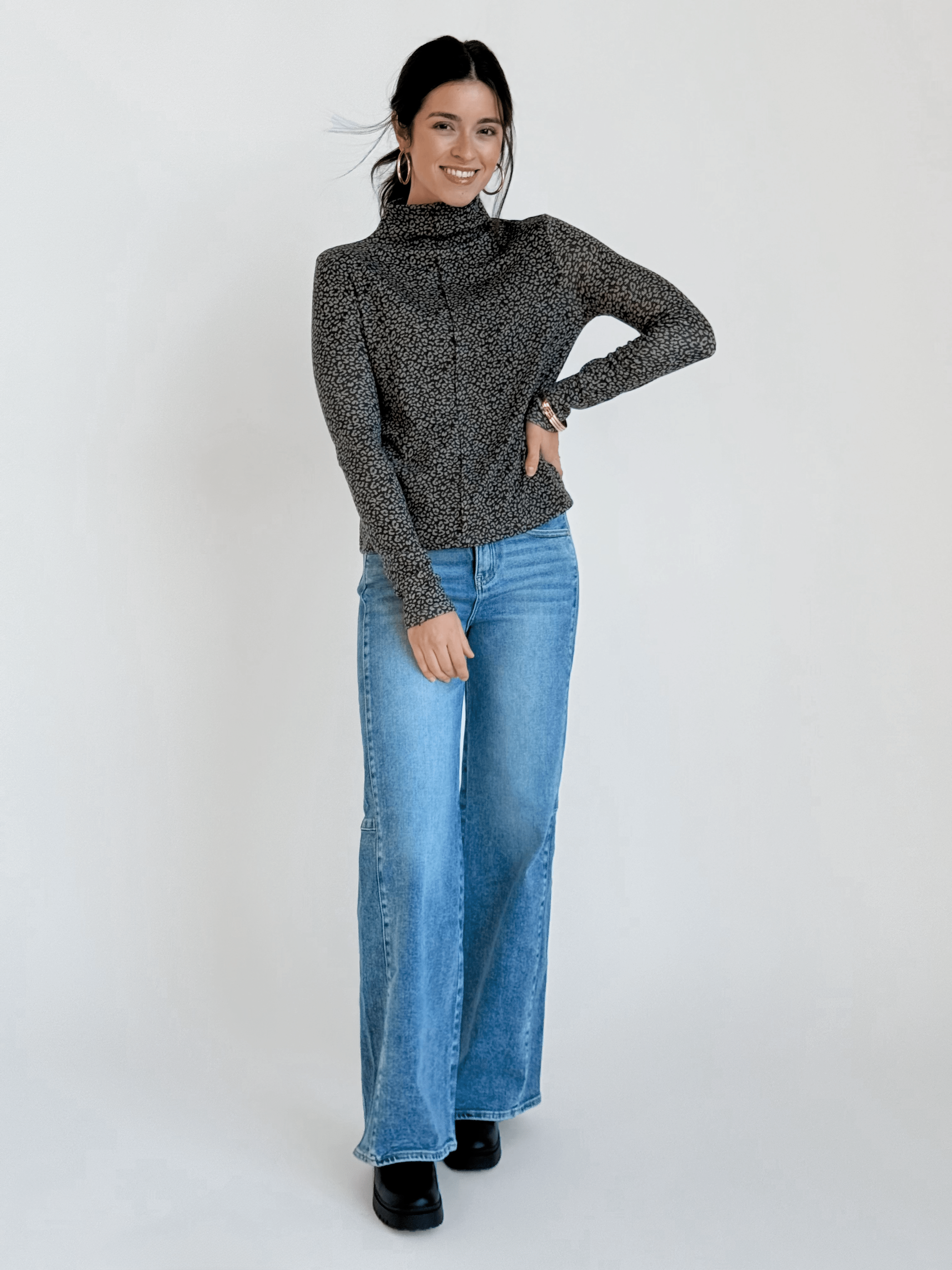 Arlette Top - GRAY - willows clothing L/S SHIRT