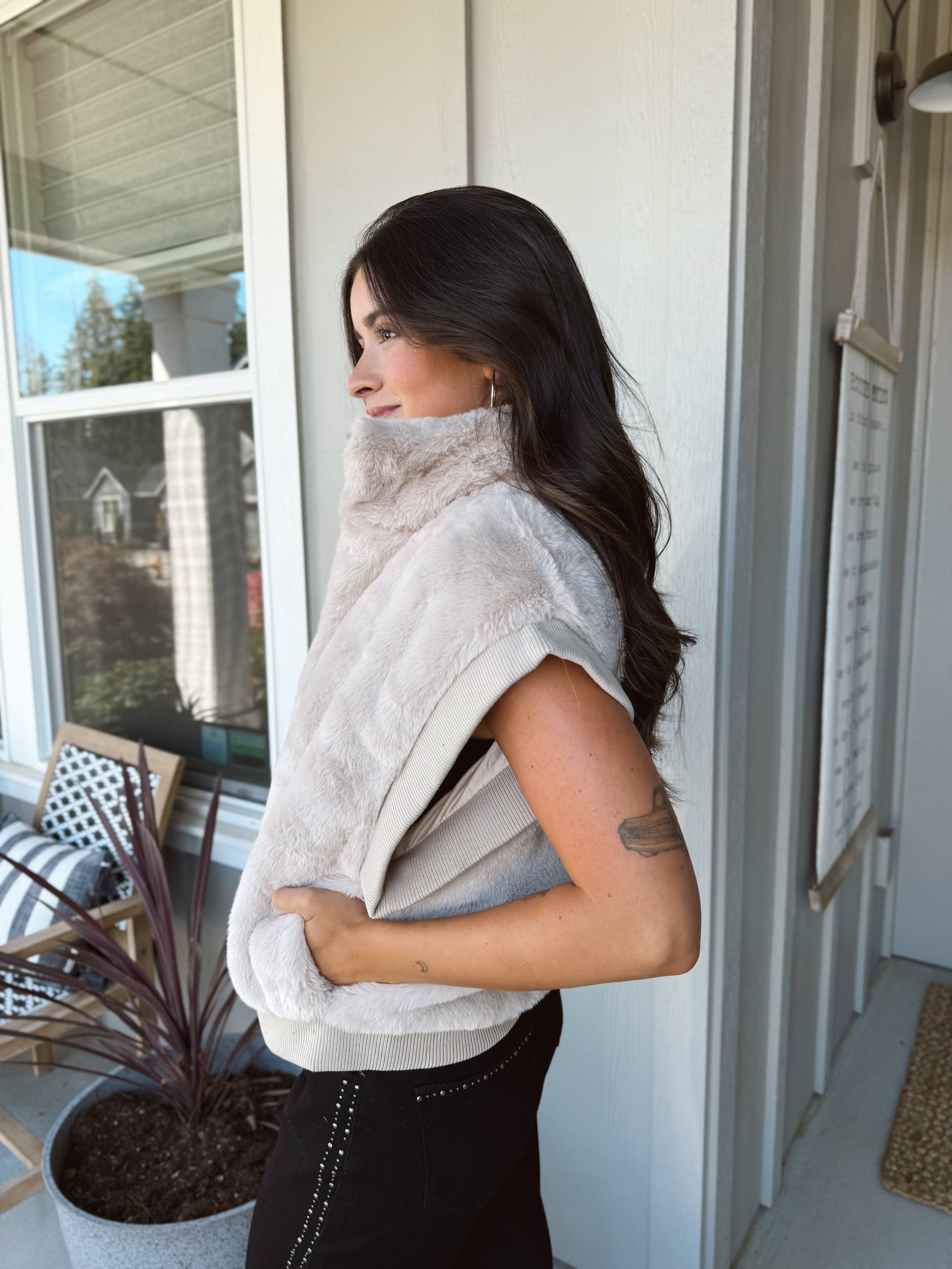 Becky Faux Fur Vest - BEIGE - willows clothing VEST