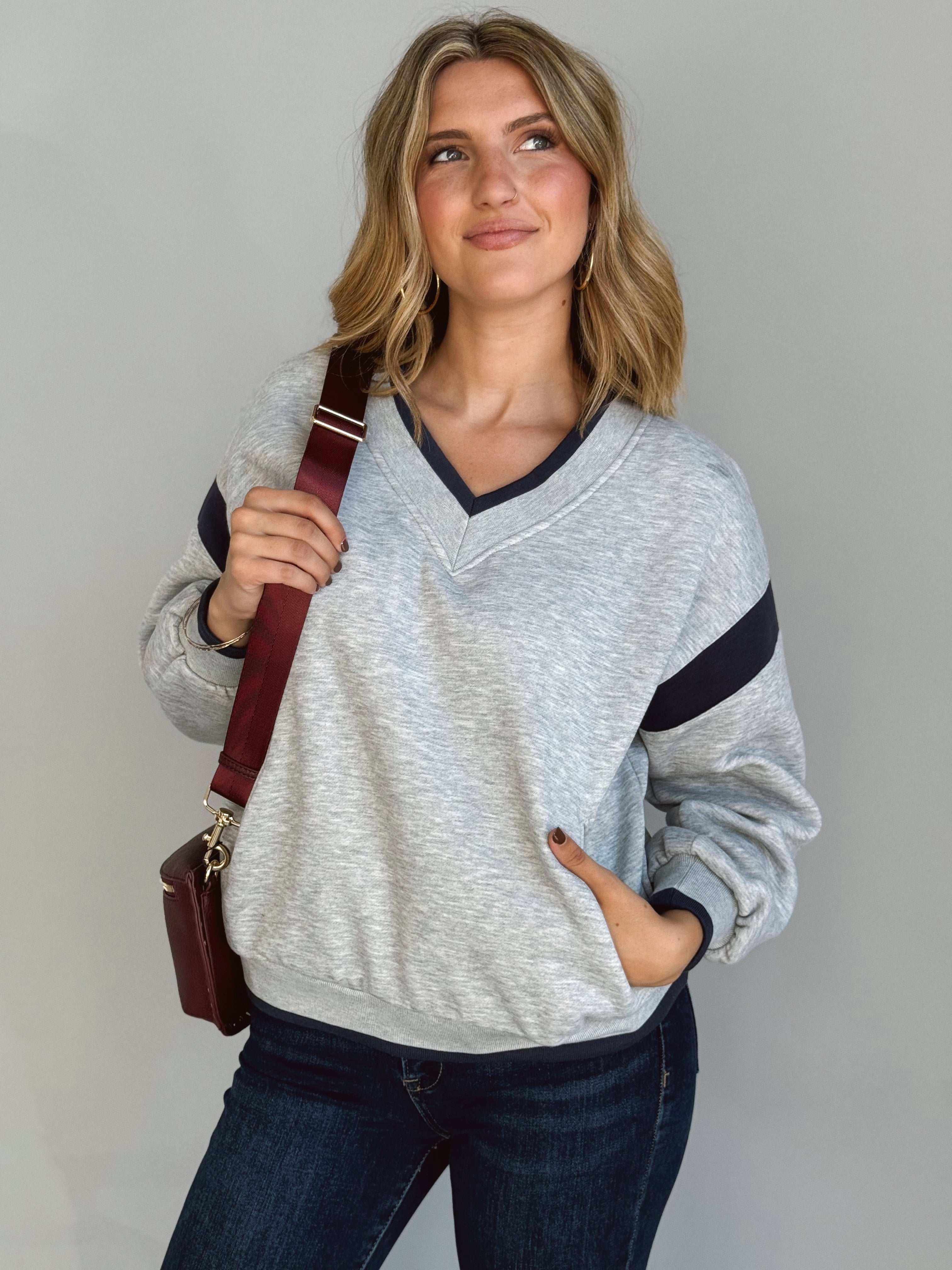 Bookworm Sweatshirt - HEATHER GREY - willows clothing SWEATSHIRT