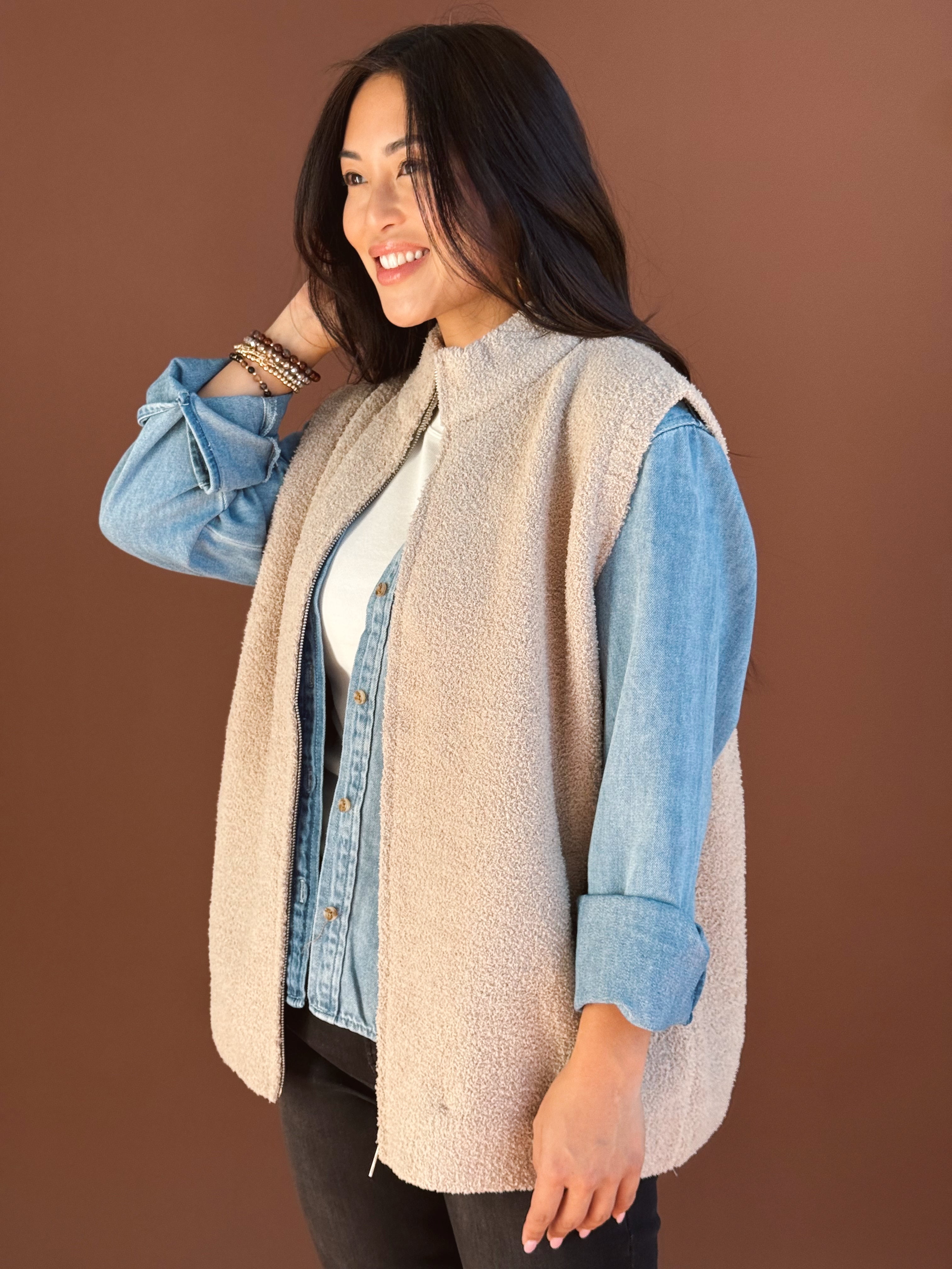 Cabin Weekend Vest - BEIGE - willows clothing VEST