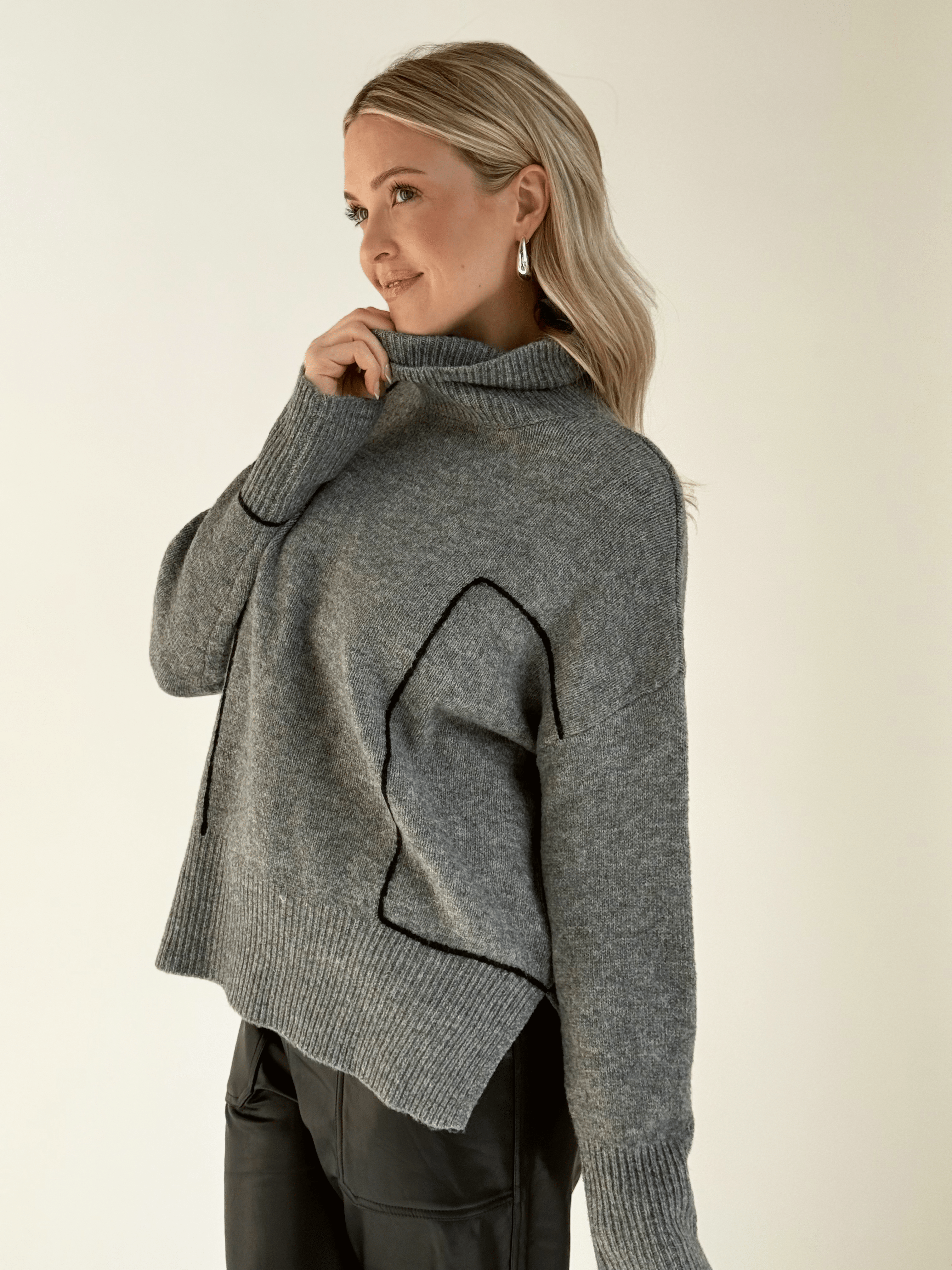 Carissa Sweater - HEATHER GREY - willows clothing SWEATER