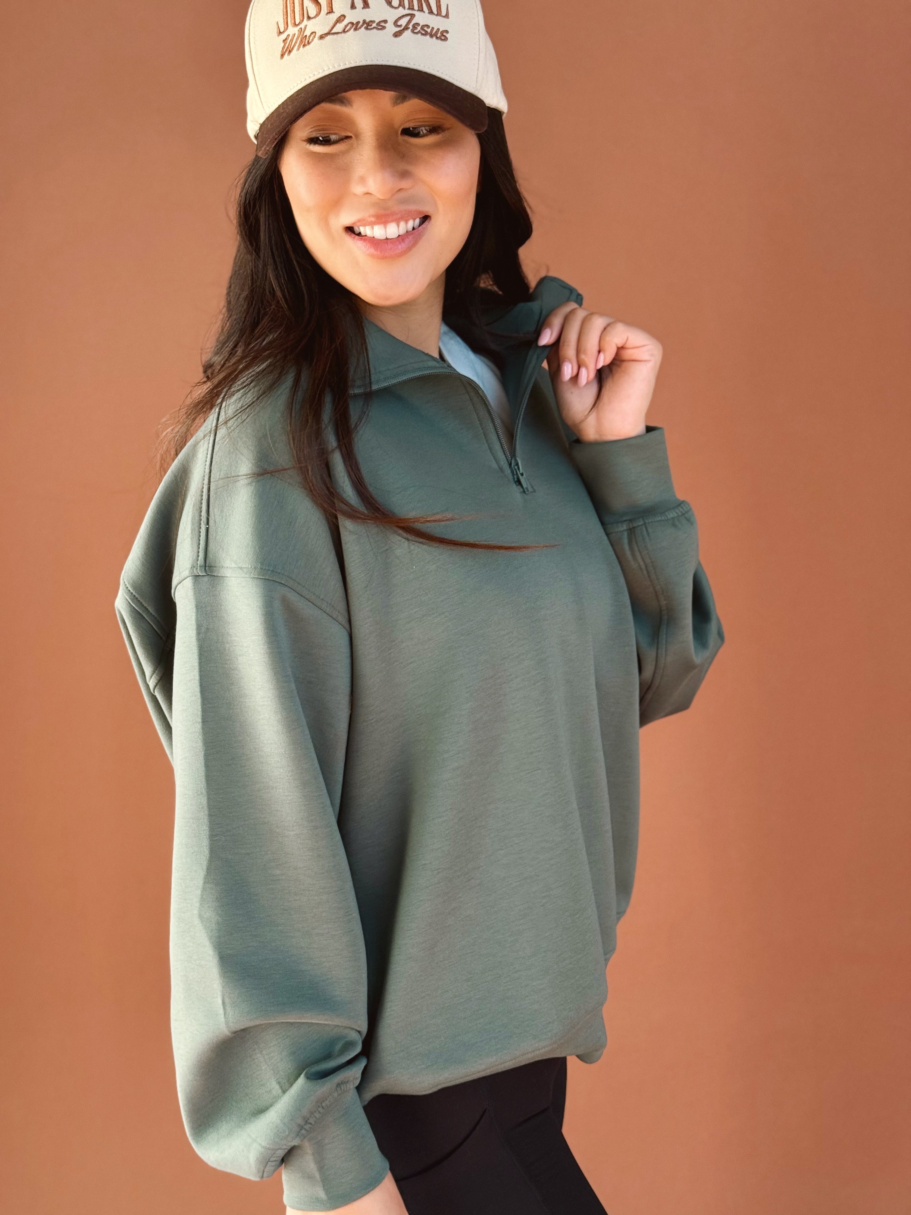 Changing of the Leaves Sweatshirt - DARK FOREST - willows clothing SWEATSHIRT