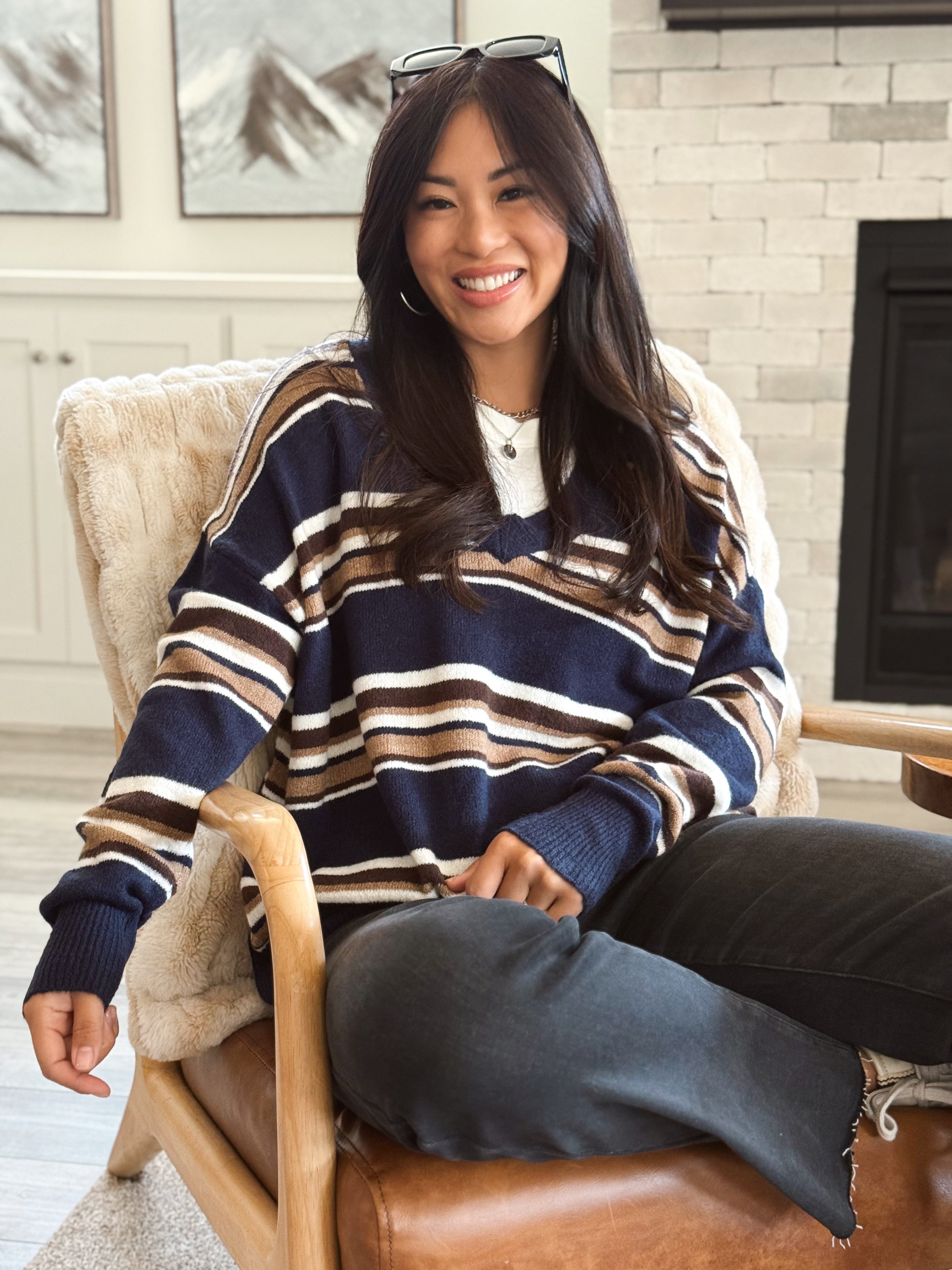 Clarke Sweater - NAVY - willows clothing SWEATER