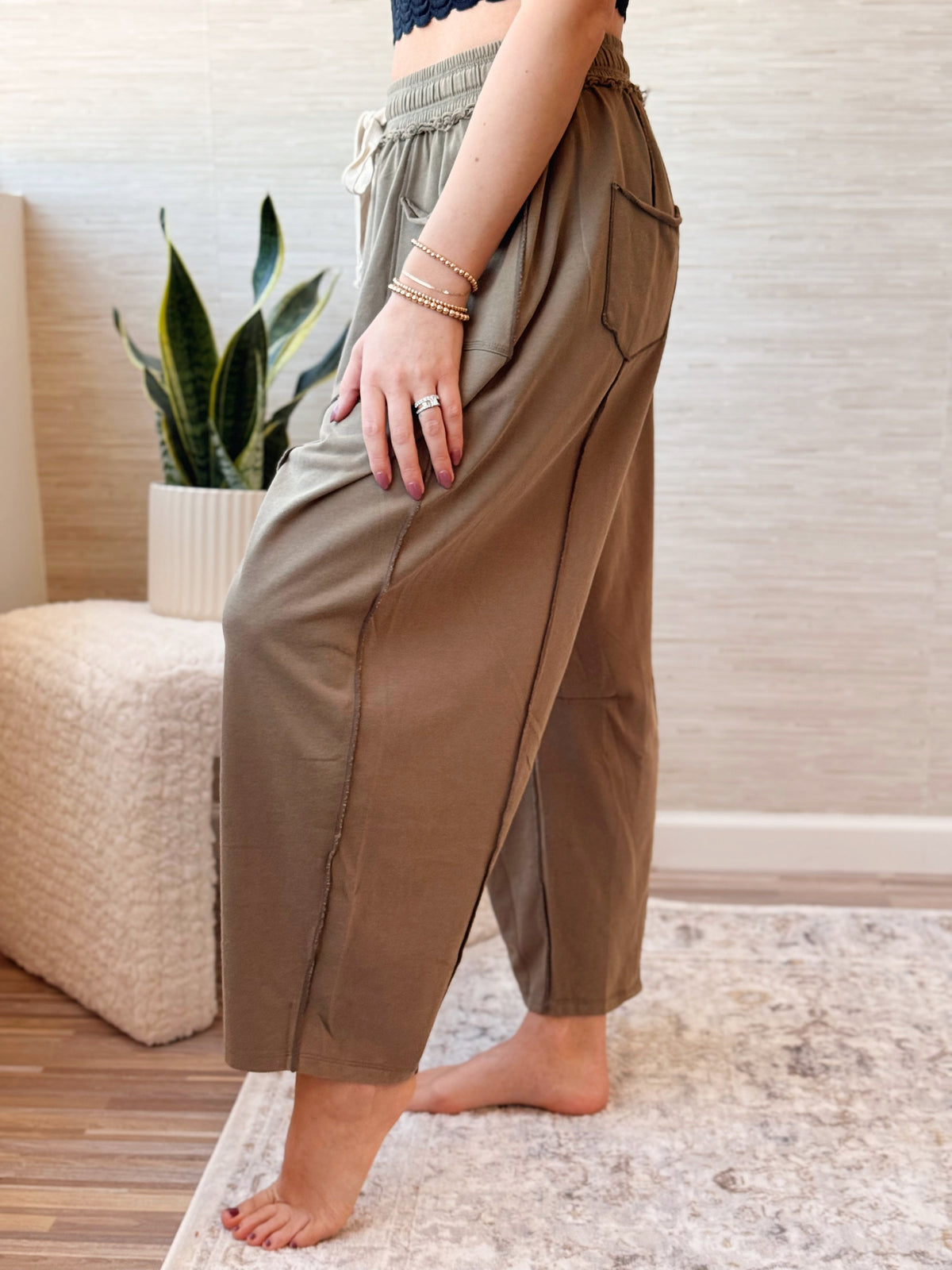 Colleen Sweatpants - WASHED OLIVE - willows clothing Sweatpants
