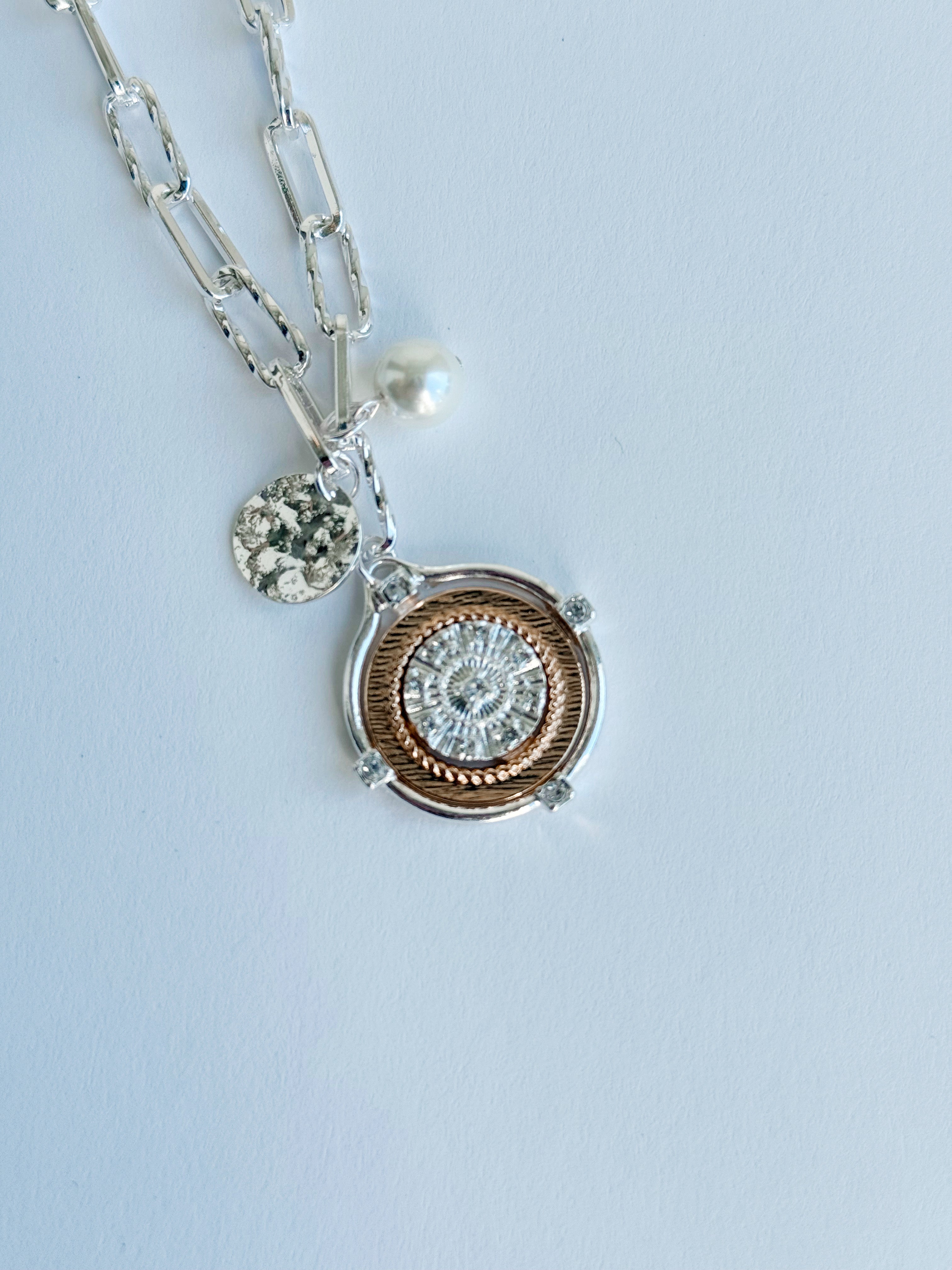 Compass Necklace - SILVER - willows clothing NECKLACE