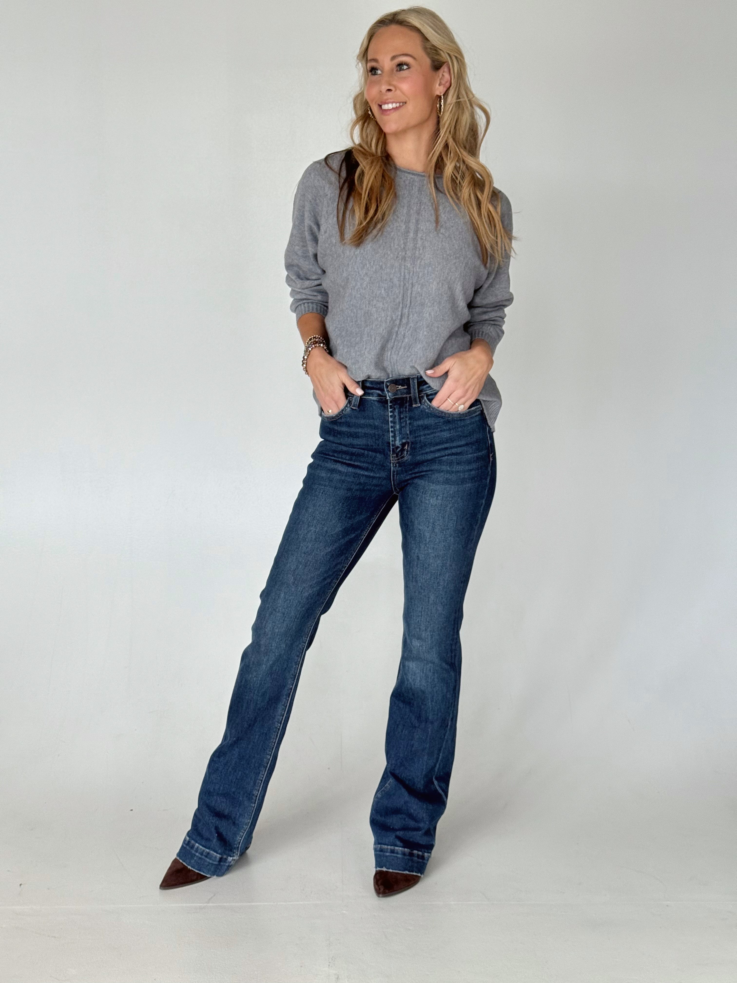 Deal Seeker Sweater - HEATHER GREY - willows clothing SWEATER