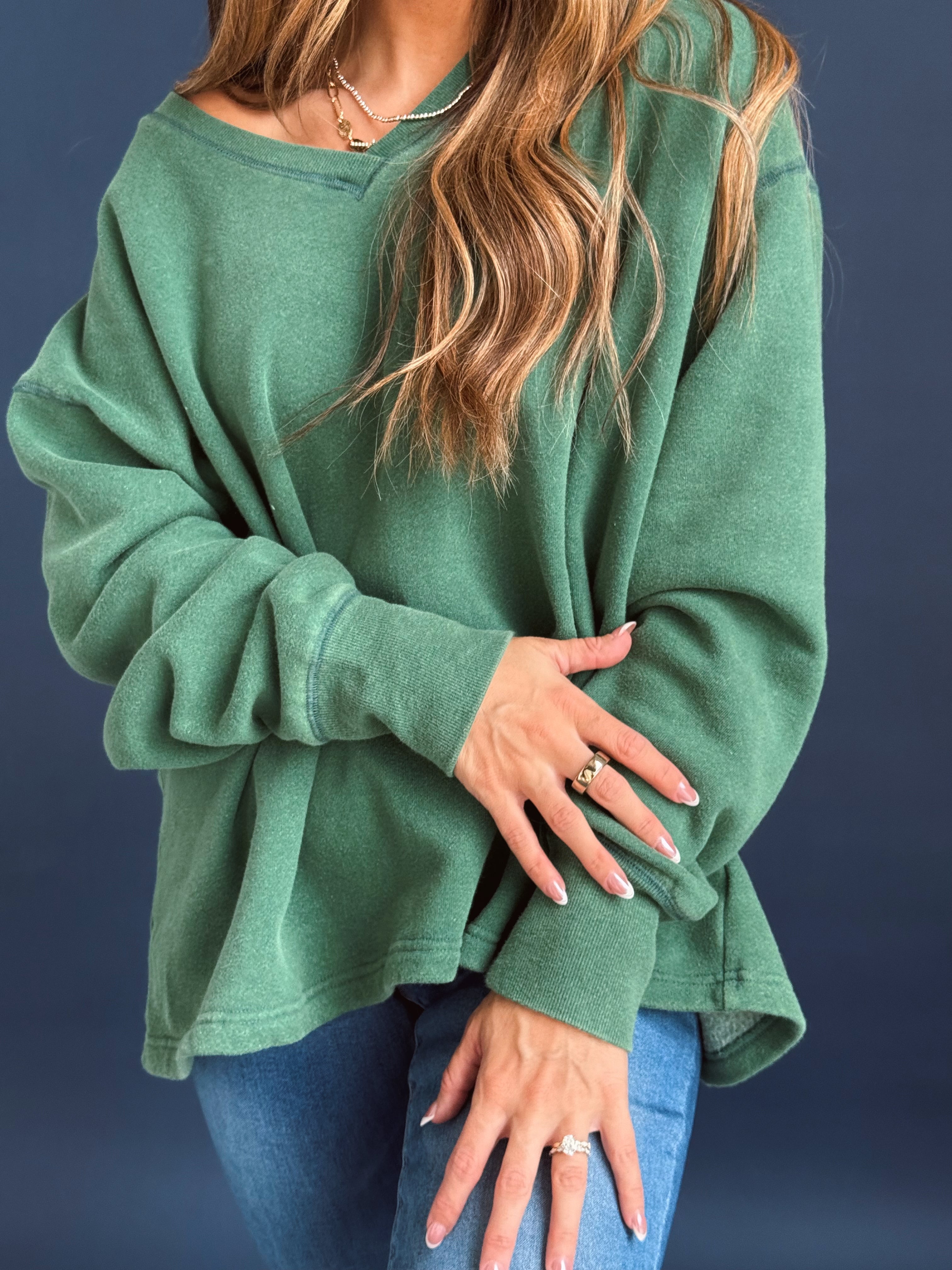 Donovan Sweatshirt - DARK GREEN - willows clothing SWEATSHIRT