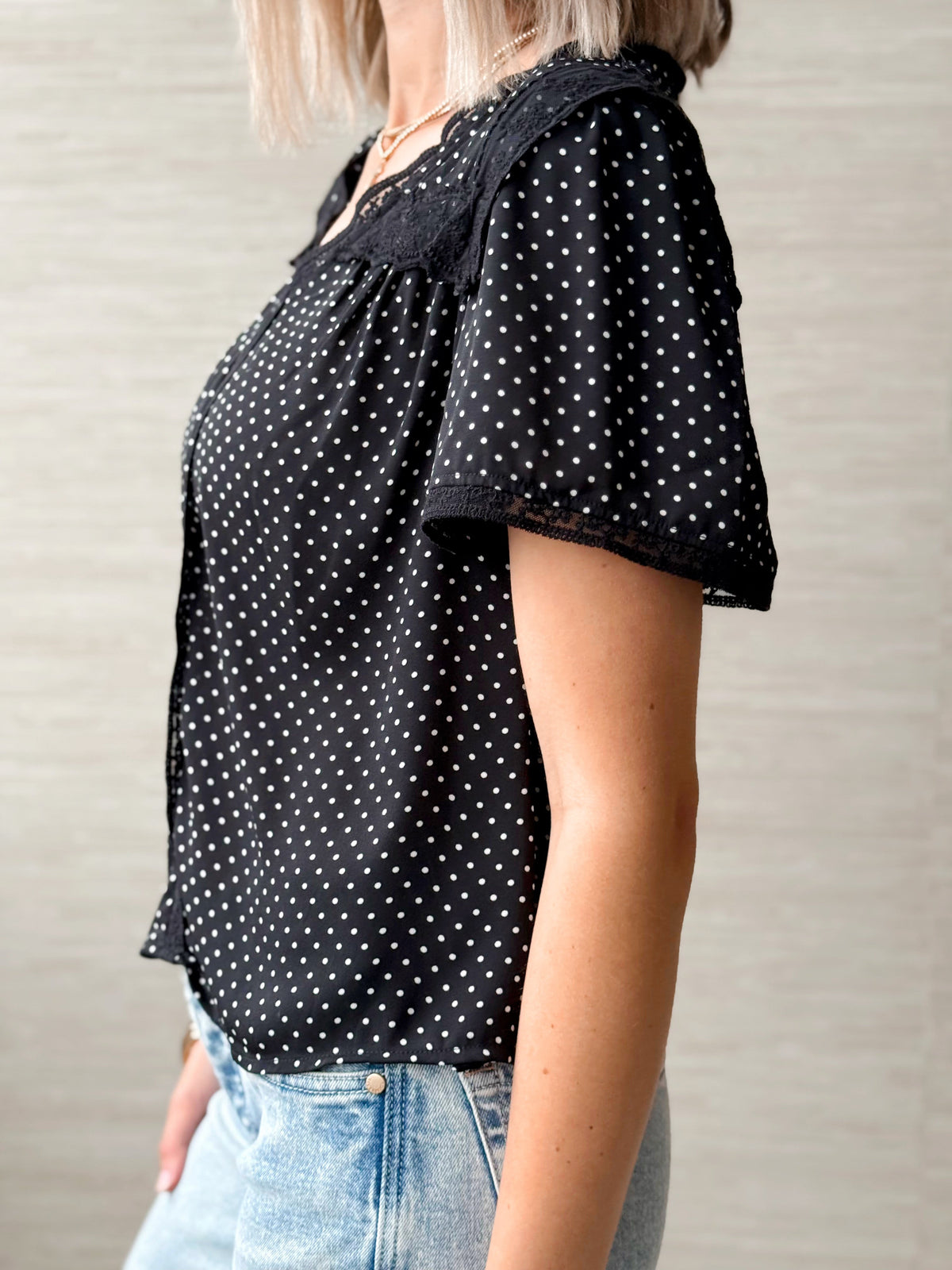 Emily in Paris Top - BLACK - willows clothing S/S SHIRT