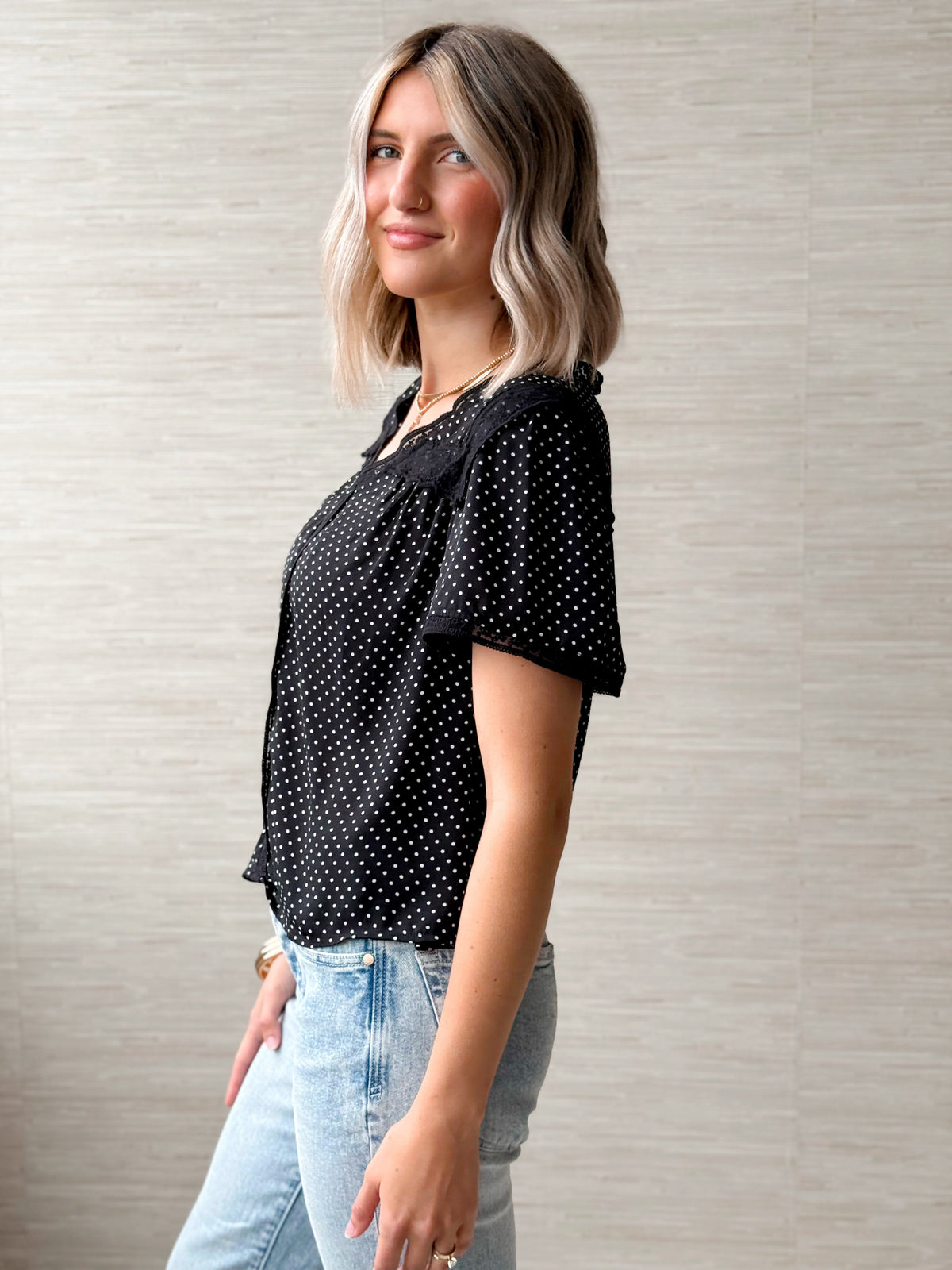 Emily in Paris Top - BLACK - willows clothing S/S SHIRT