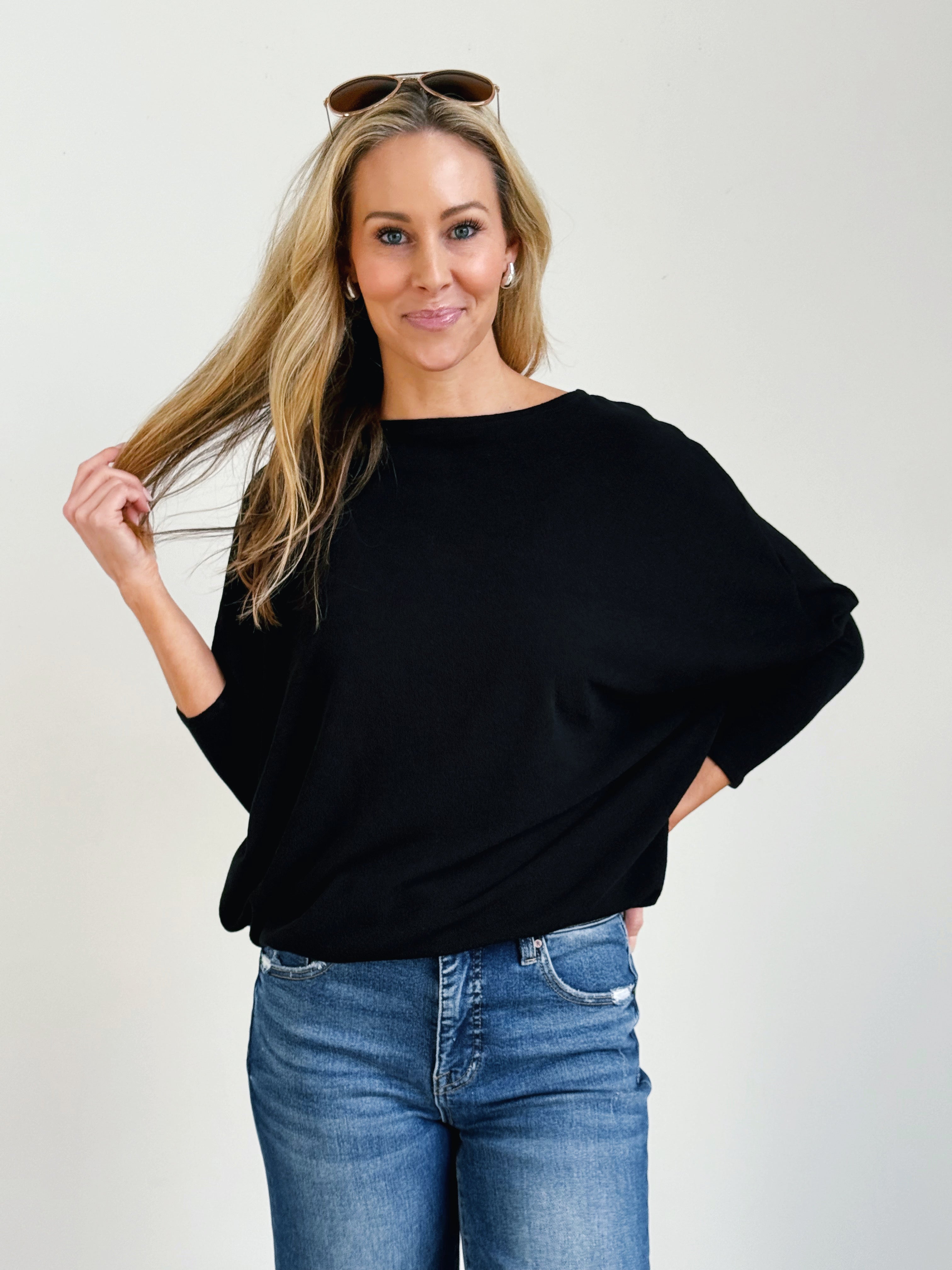 Favorite Comfy Tunic - BLACK - willows clothing L/S Shirt