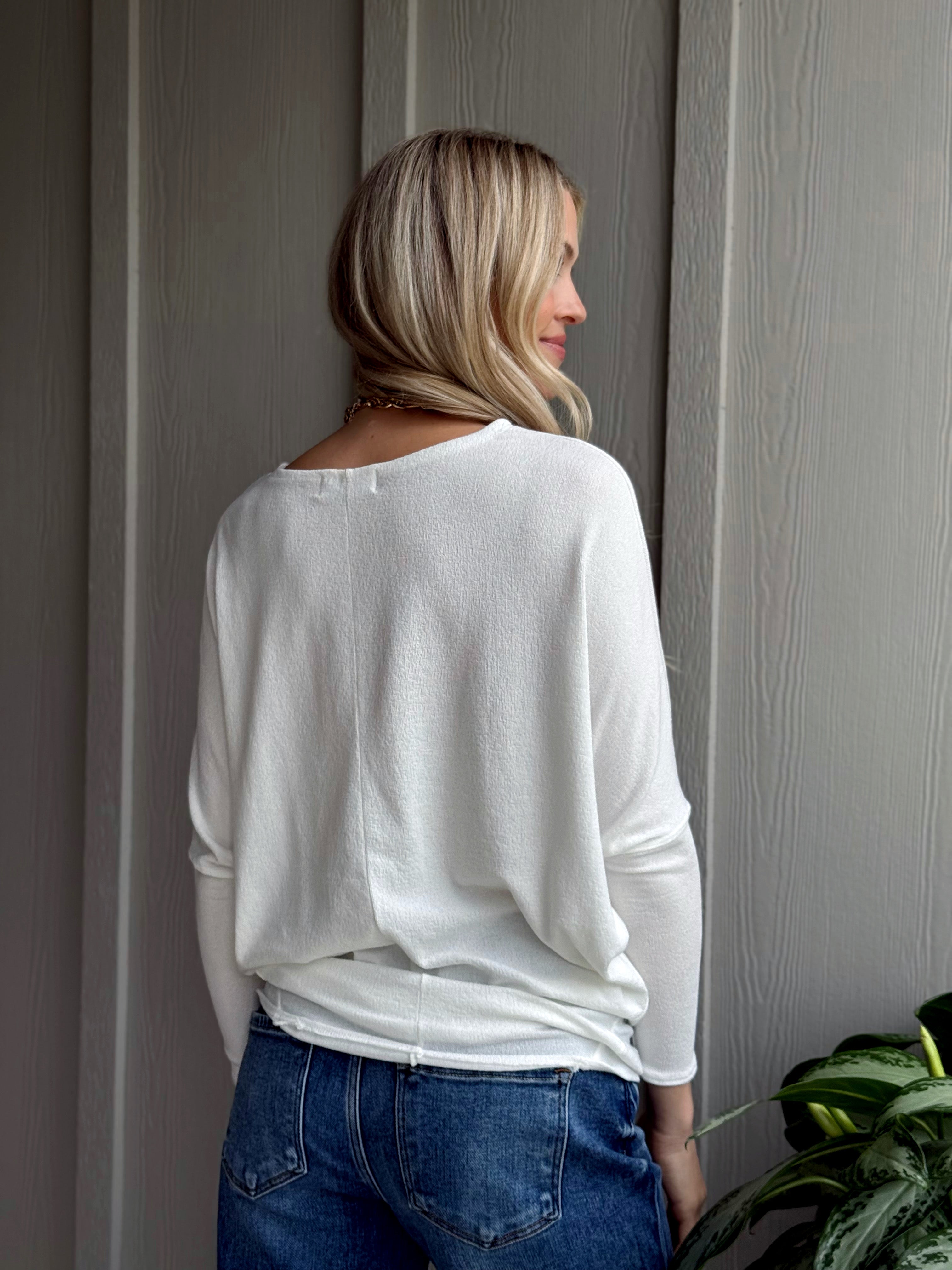Favorite Comfy Tunic - IVORY - willows clothing L/S Shirt