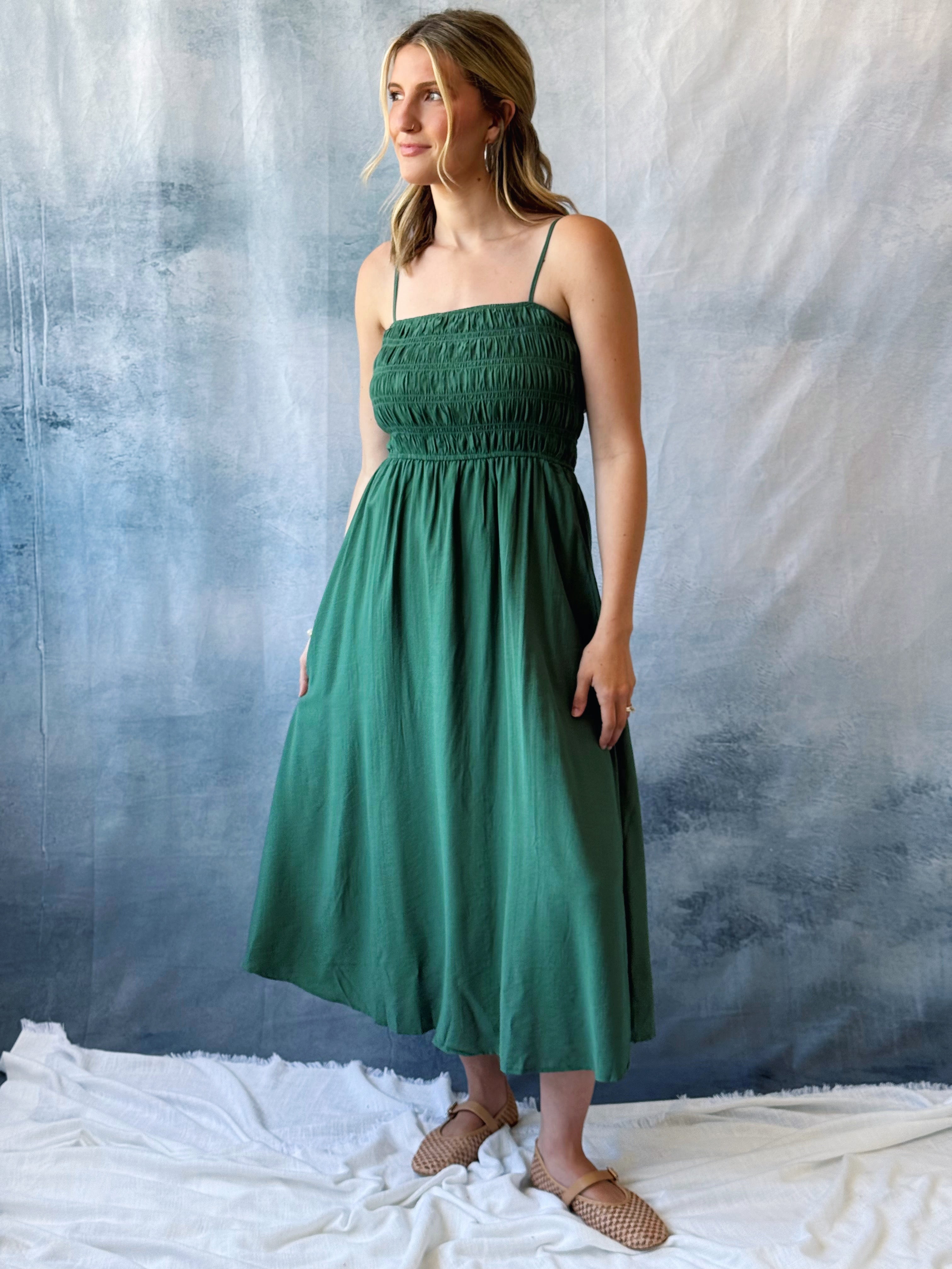 Feels Like Summer Dress - KELLY GREEN - willows clothing MIDI DRESS