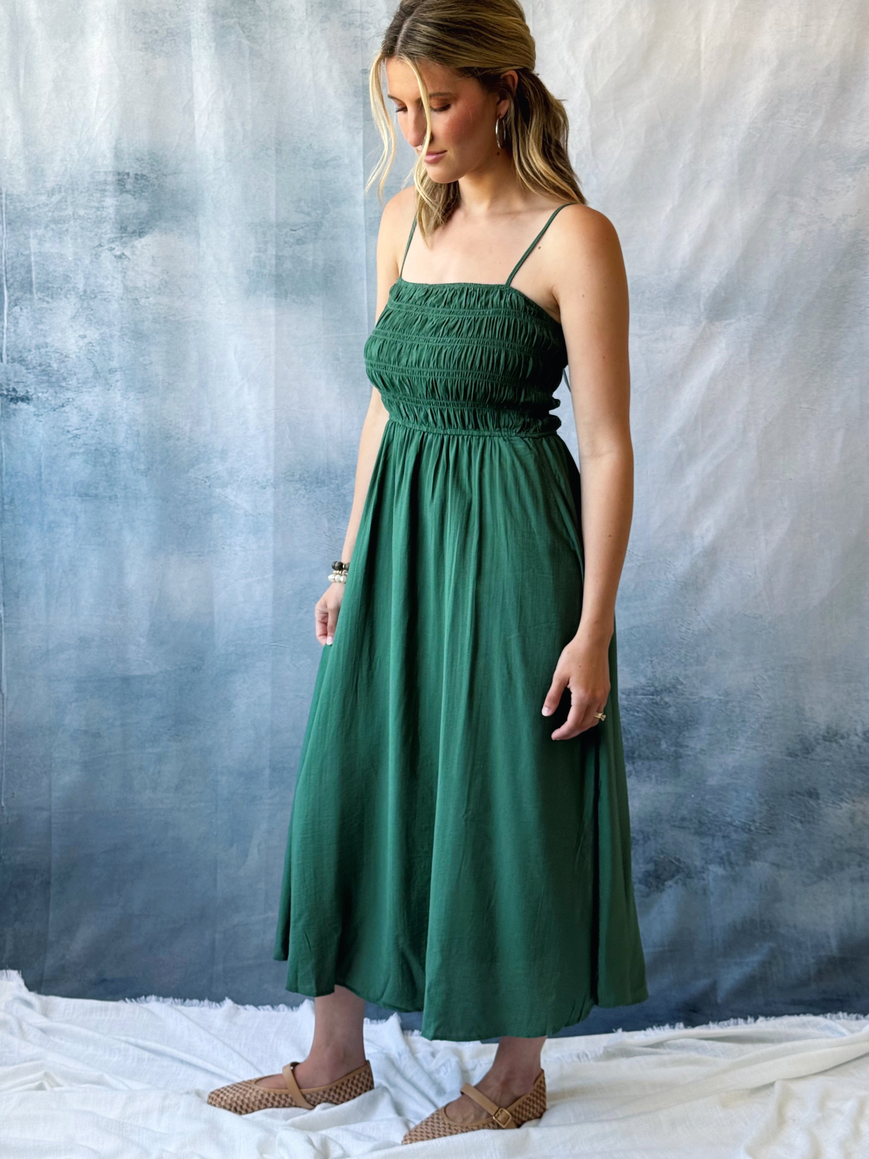 Feels Like Summer Dress - KELLY GREEN - willows clothing MIDI DRESS