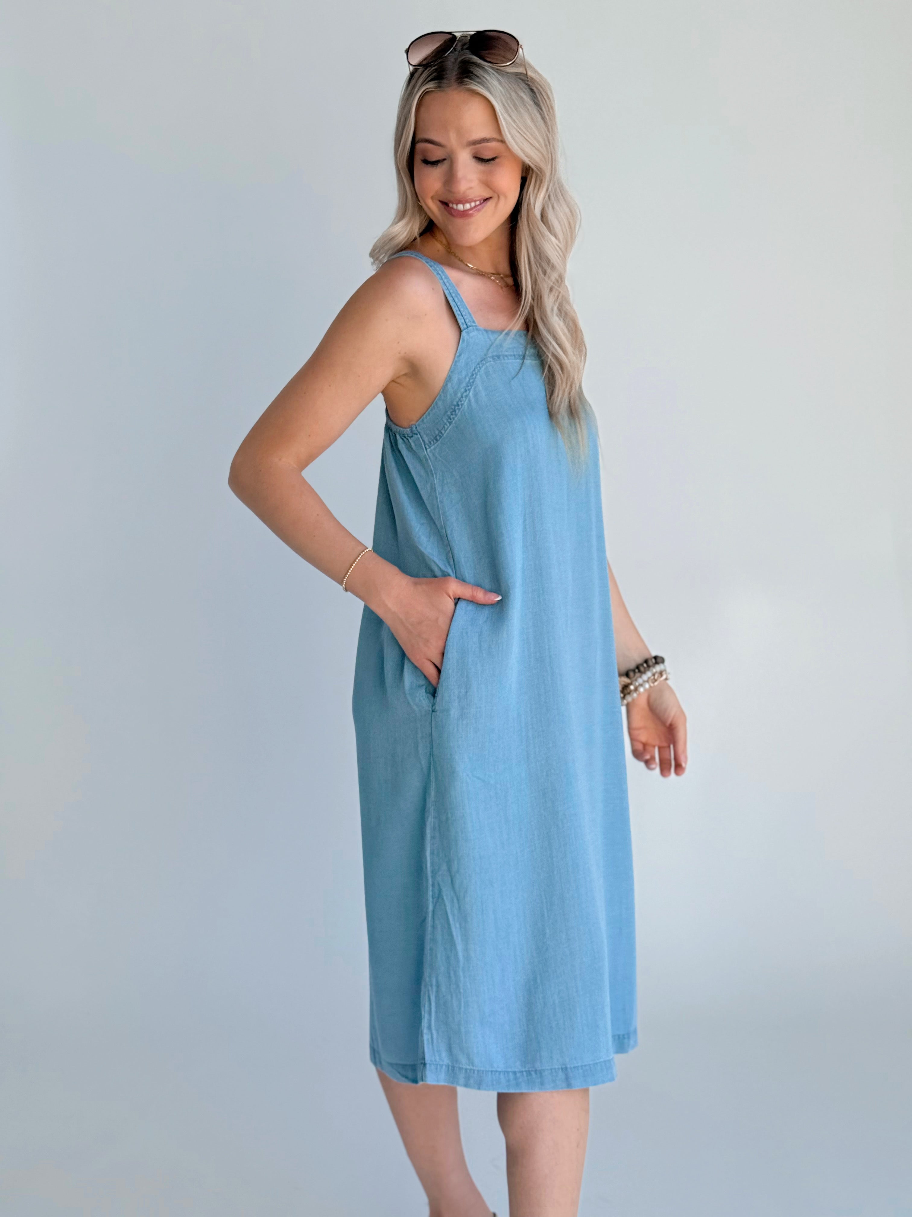 Greer Dress - LIGHT WASH - willows clothing MIDI DRESS