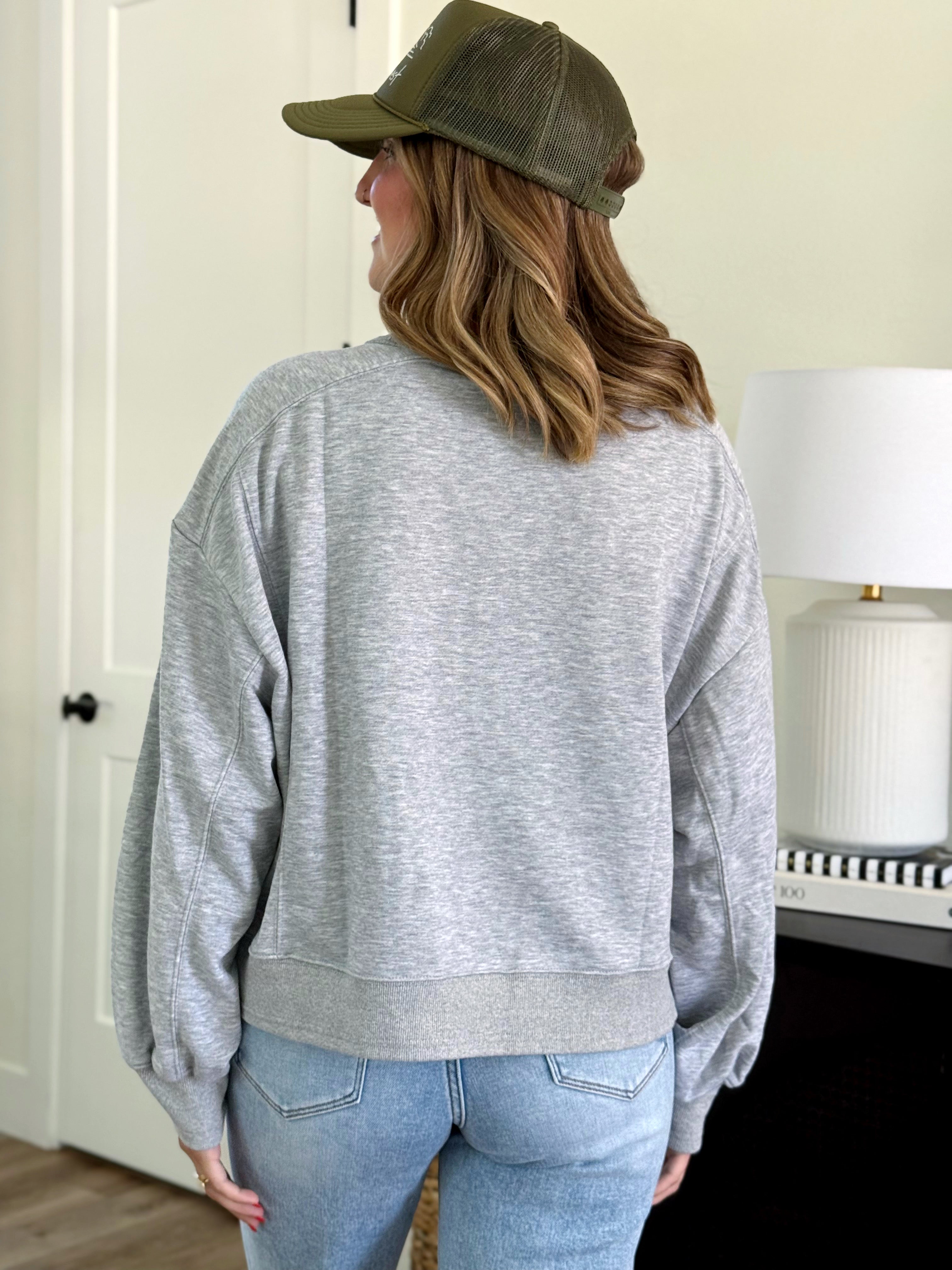 Hansen Sweatshirt - HEATHER GREY - willows clothing SWEATSHIRT