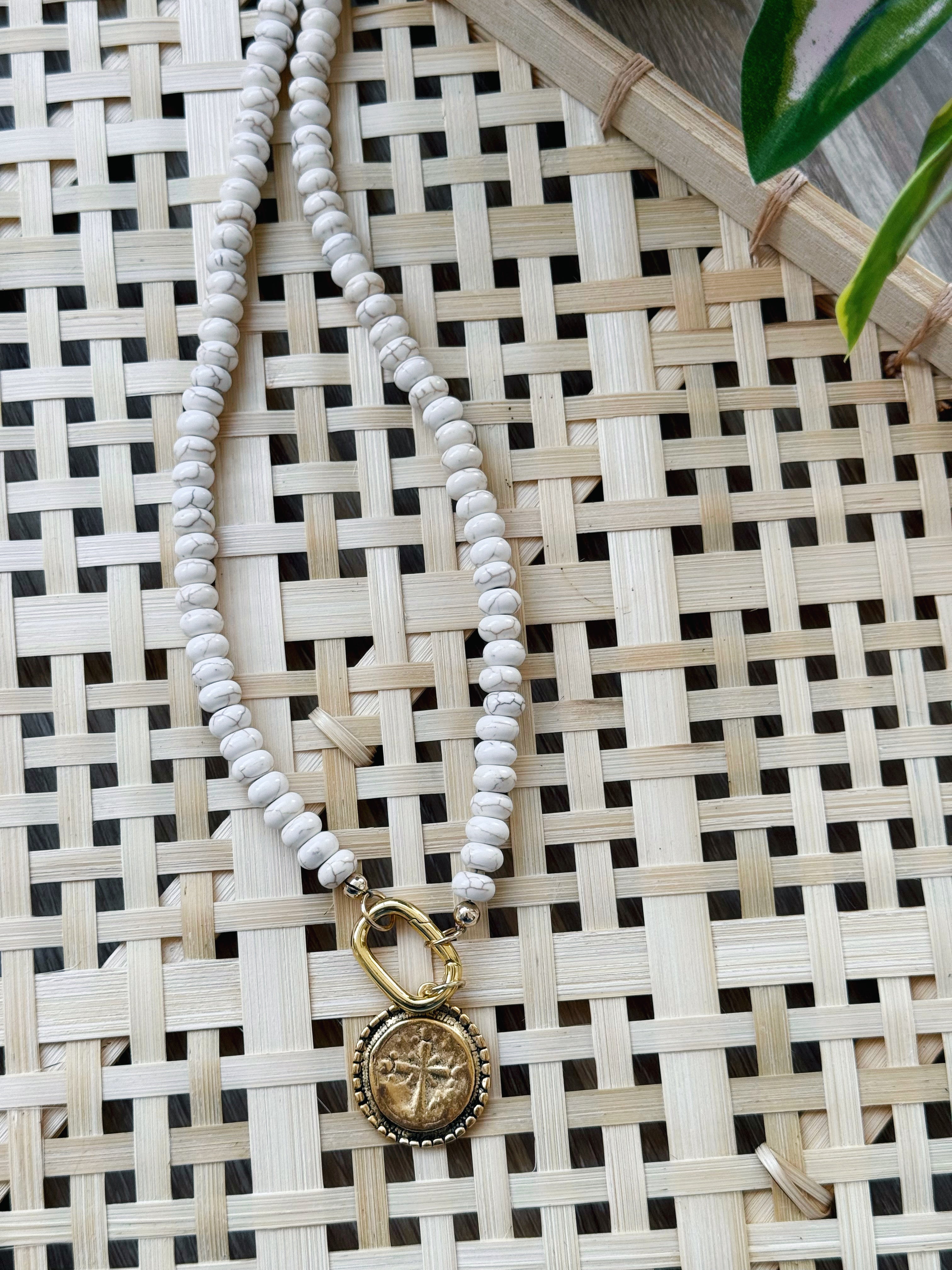 Heartfelt Necklace - willows clothing NECKLACE