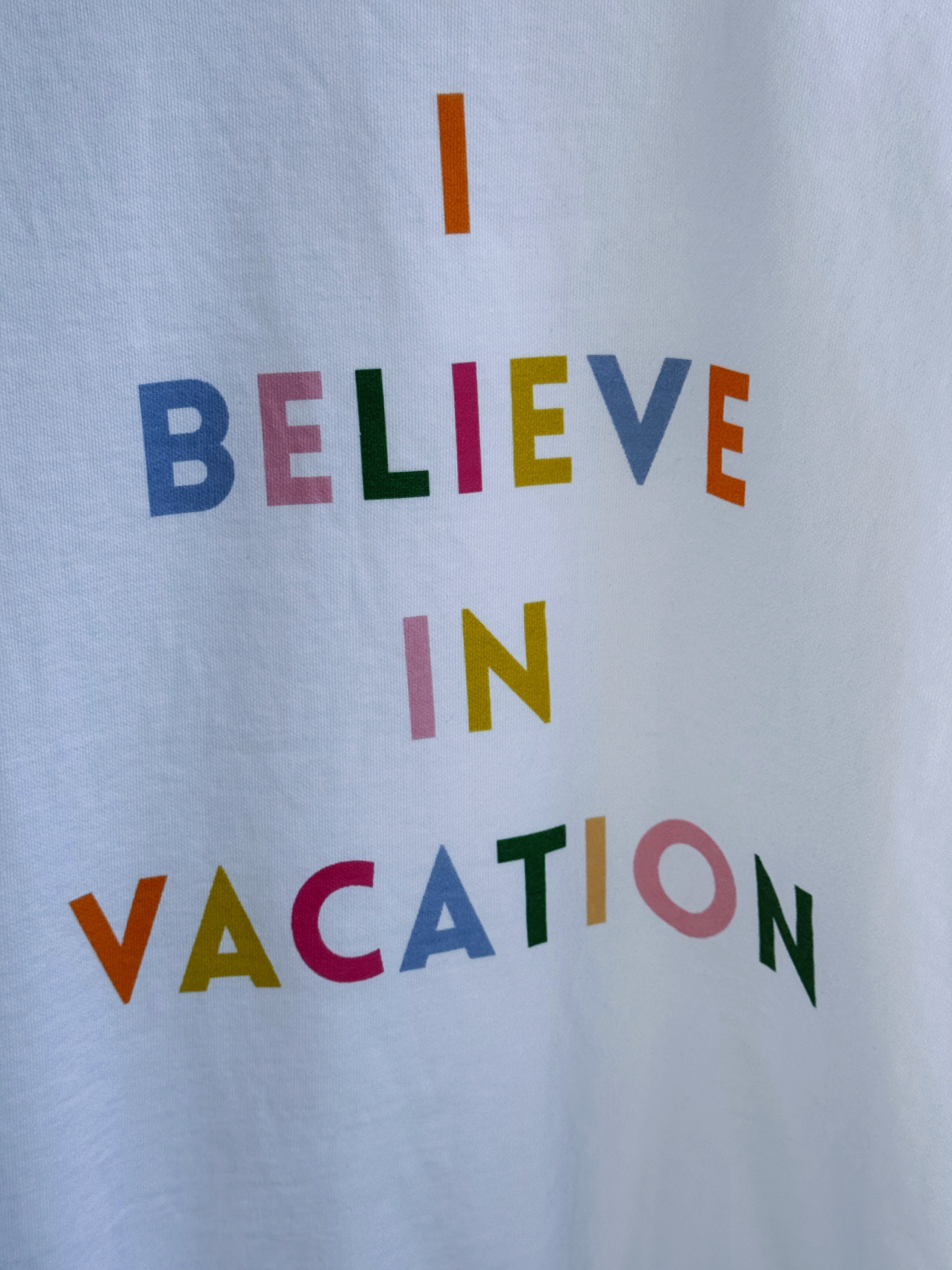 I Believe In Vacation Sweatshirt - WHITE - willows clothing SWEATSHIRT