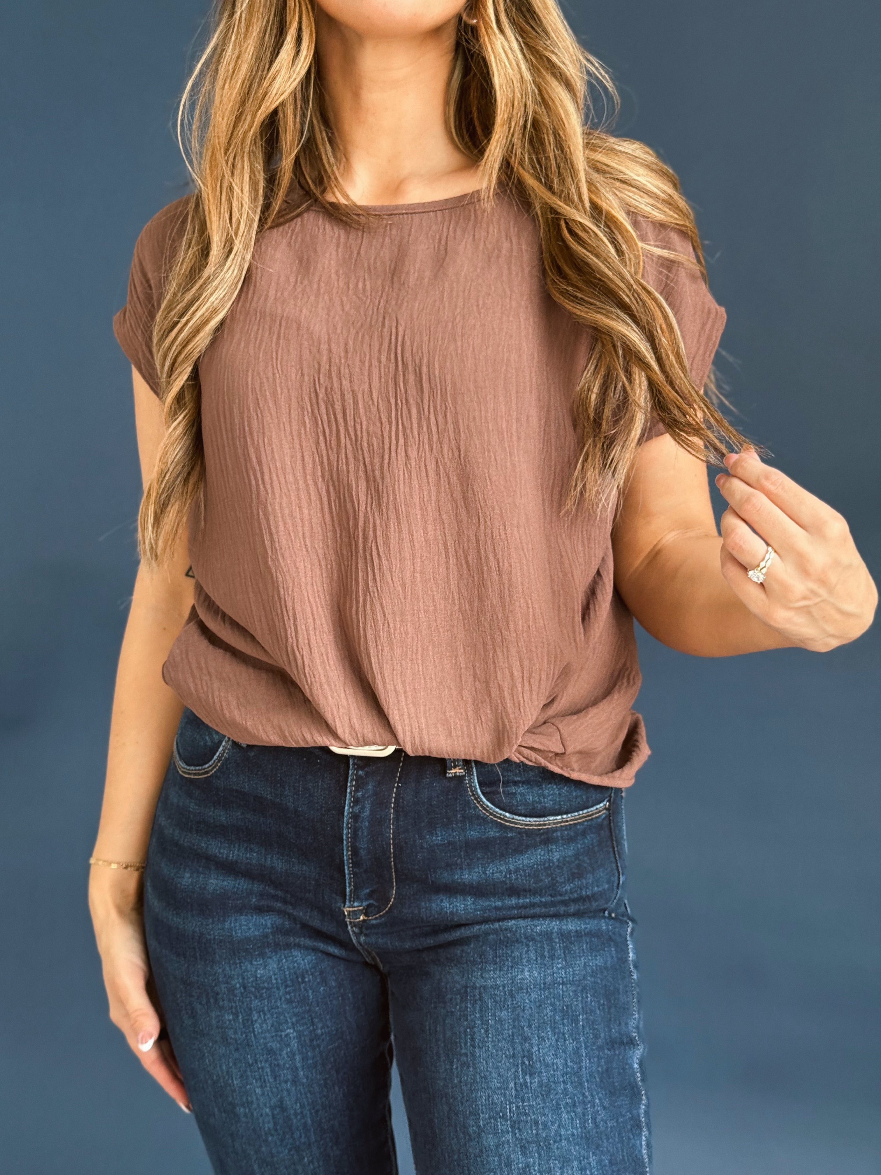 Jazlyn Top - BROWN - willows clothing S/S Shirt