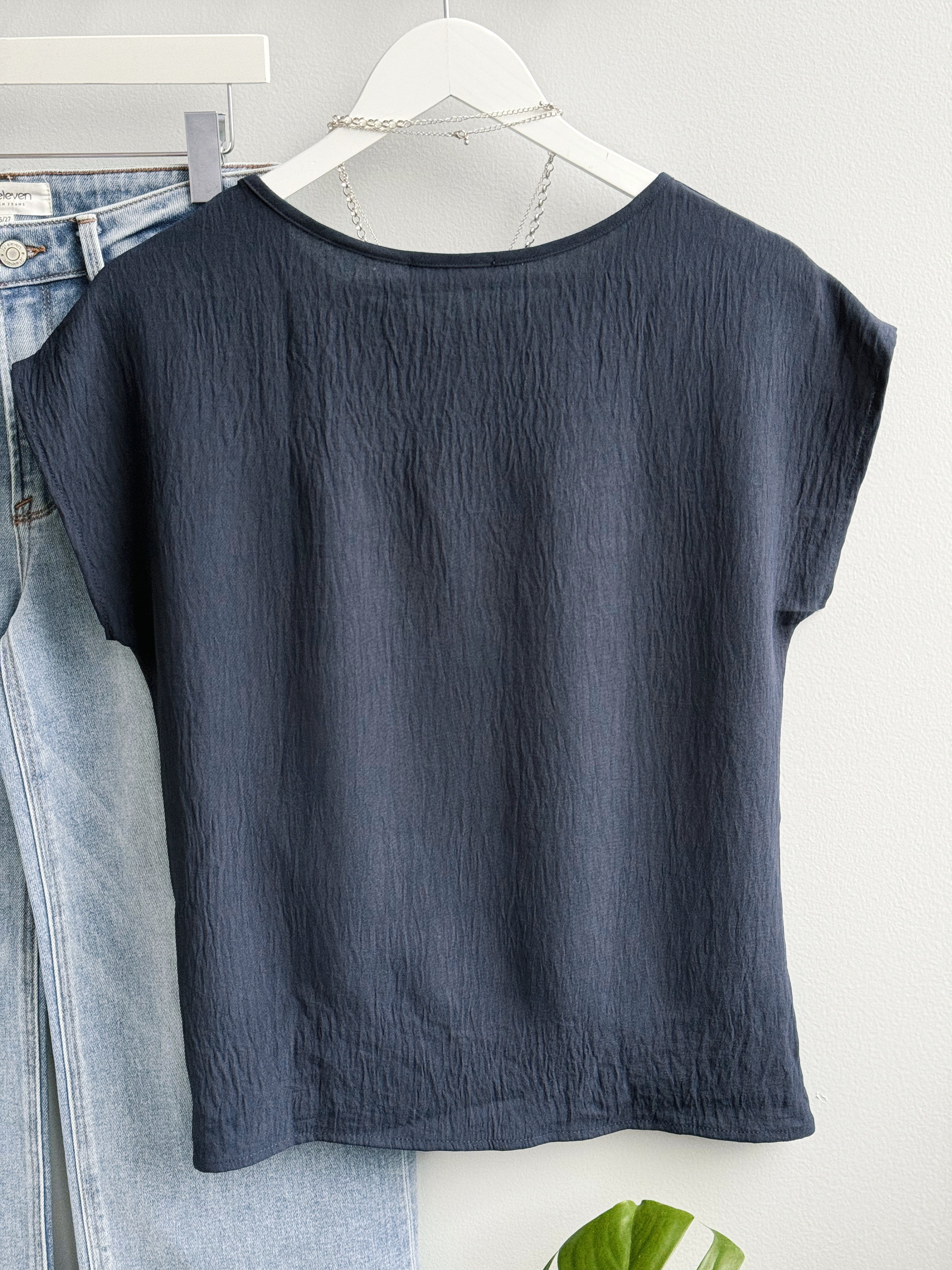 Jazlyn Top - NAVY - willows clothing S/S Shirt