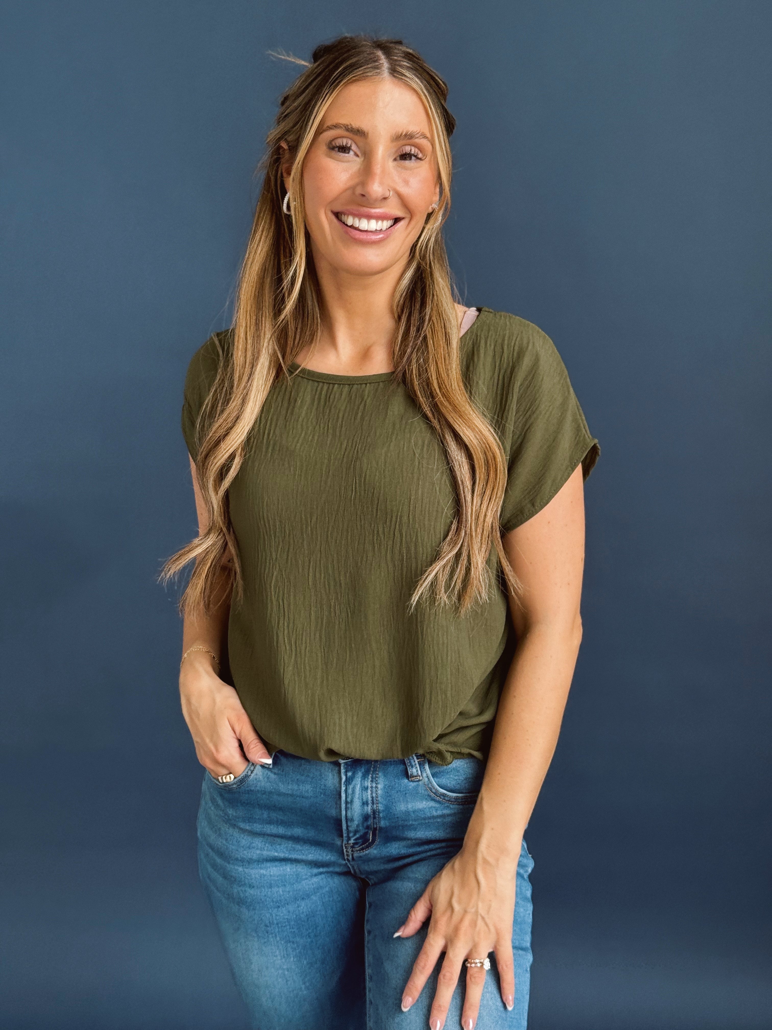 Jazlyn Top - OLIVE - willows clothing S/S Shirt