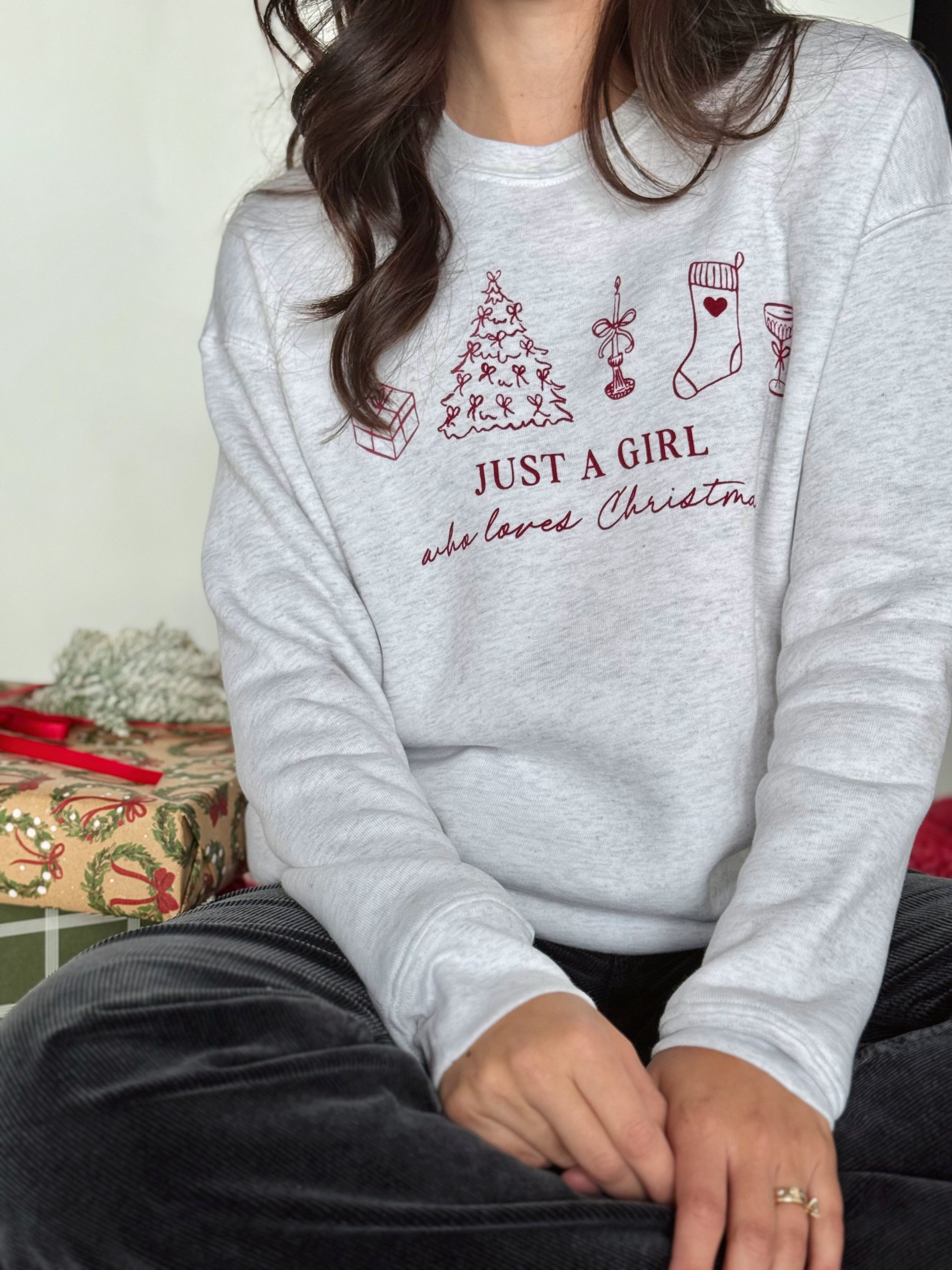 Just A Girl Who Loves Christmas Sweatshirt - WHITE HEATHER - willows clothing SWEATSHIRT
