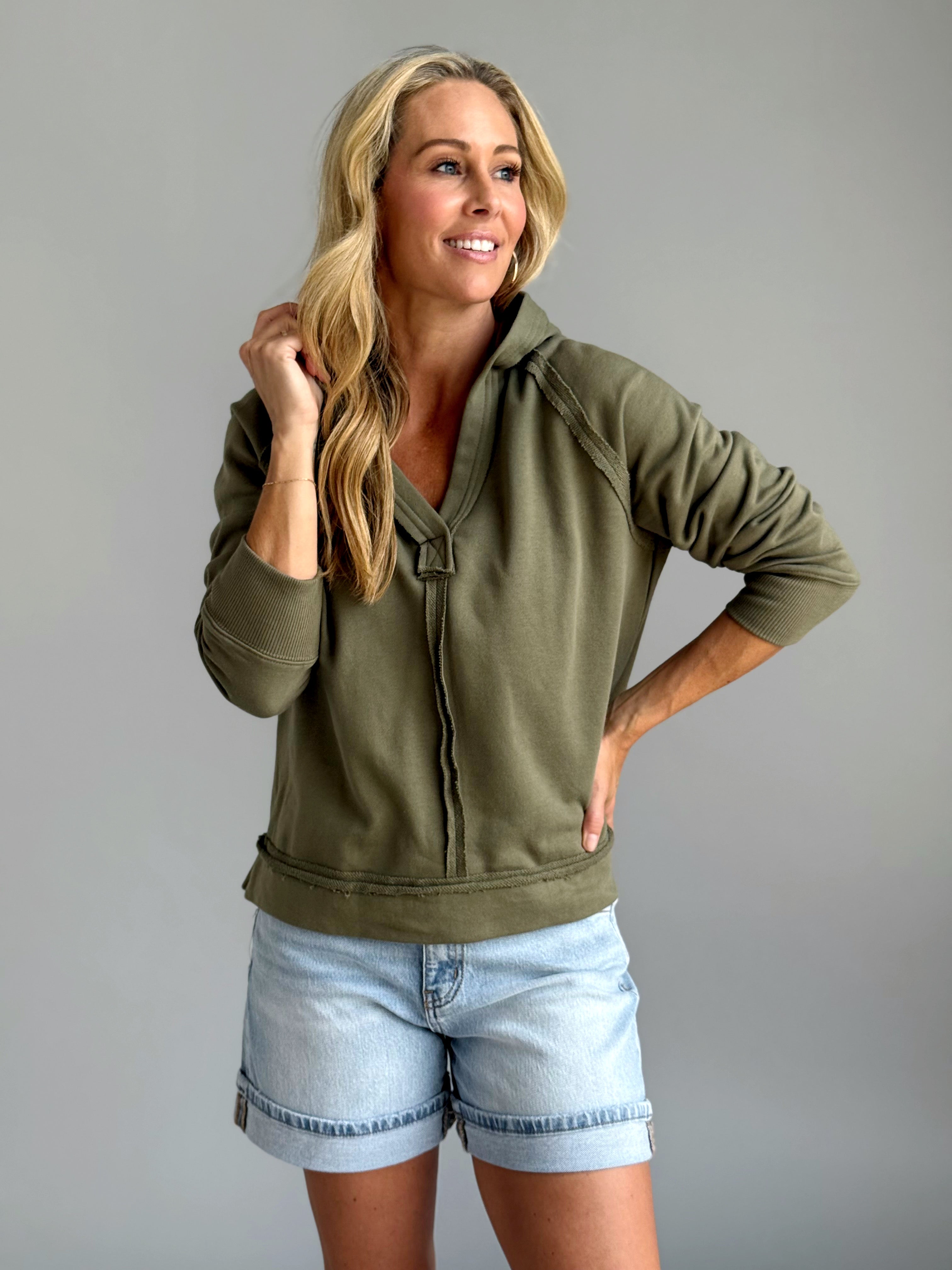 Leandra Sweatshirt - LIGHT OLIVE - willows clothing L/S SHIRT