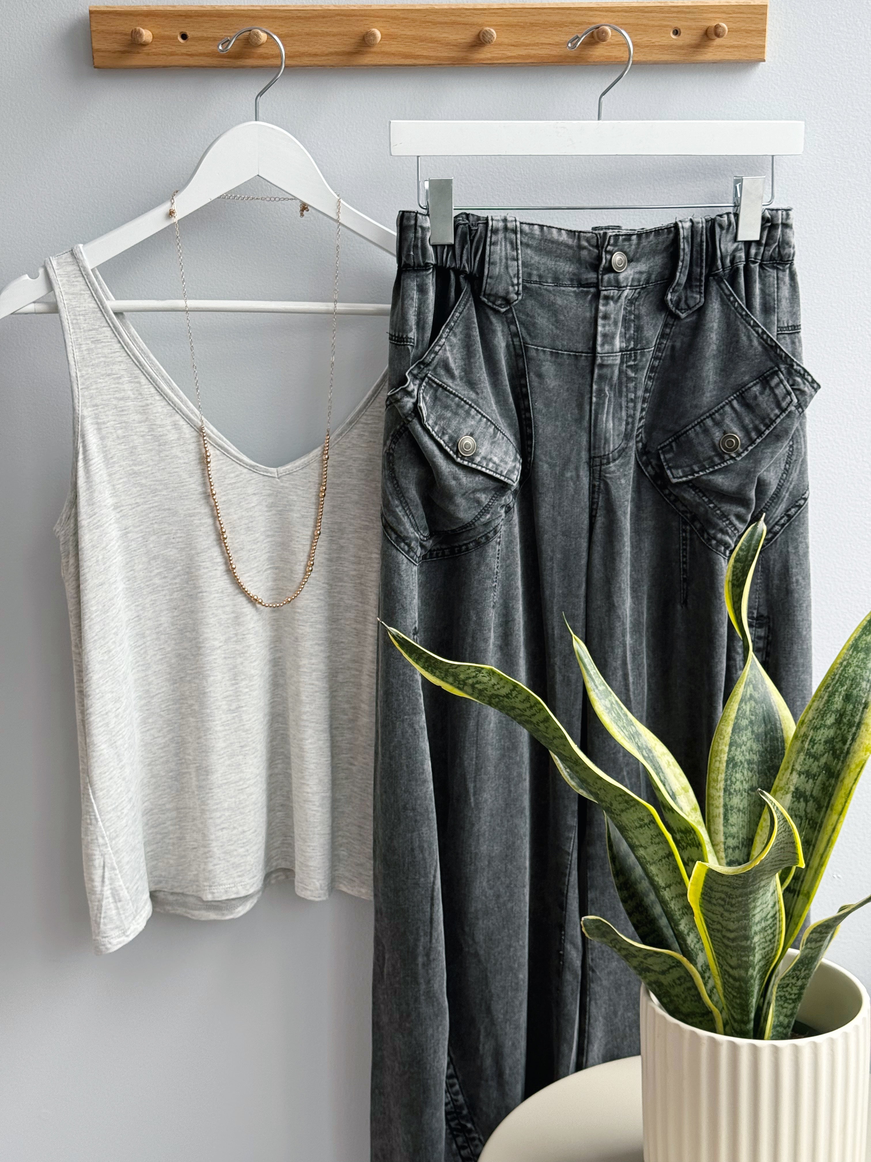 Loose V - Neck Tank - HEATHER GREY - willows clothing TANKS