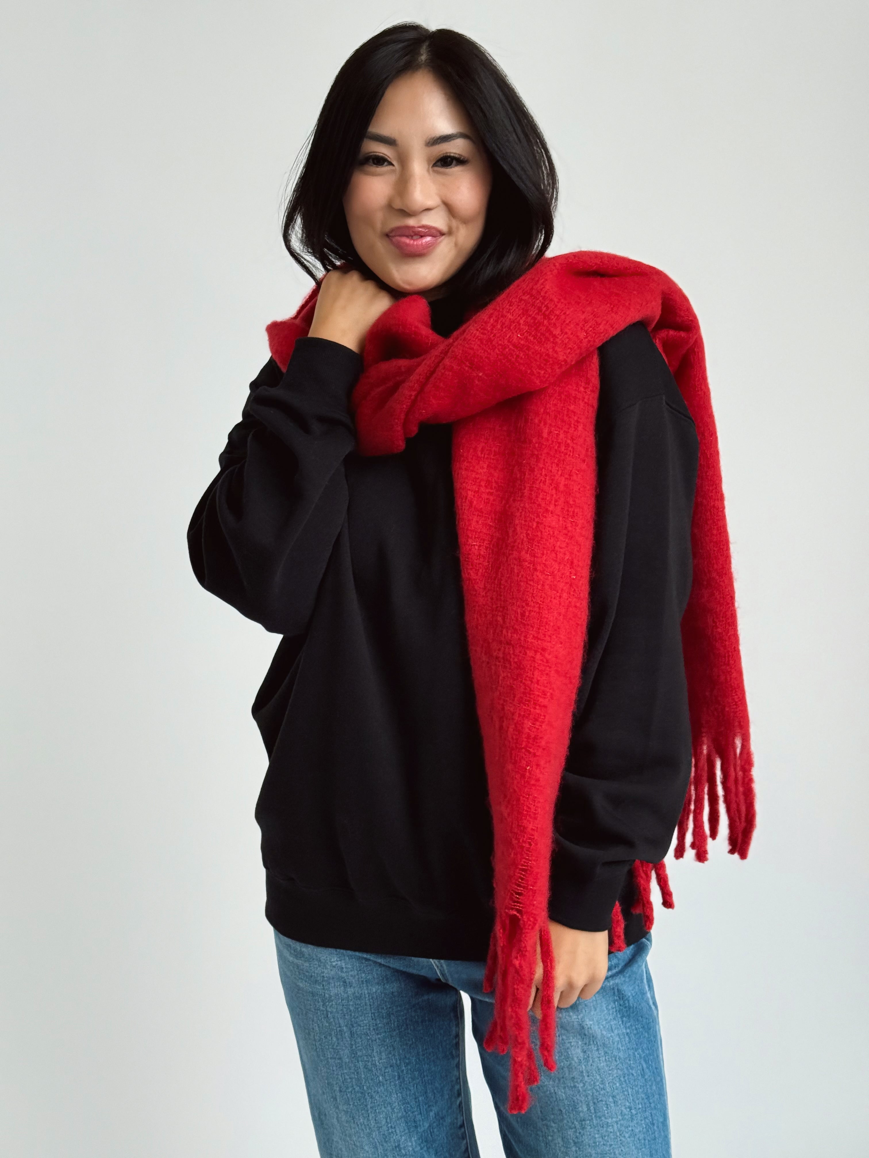 Lucas Sweatshirt - BLACK - willows clothing SWEATSHIRT