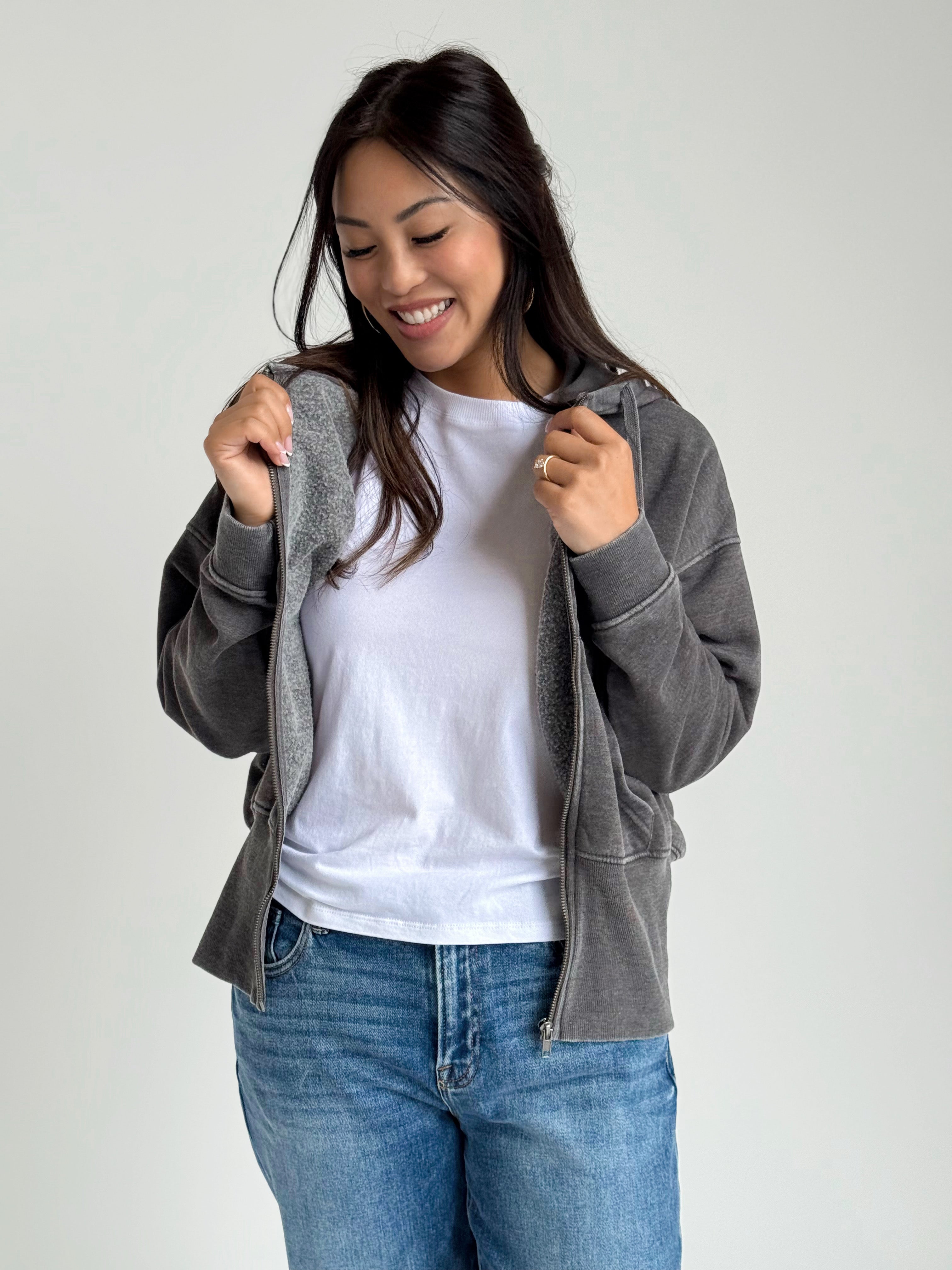 NorthWest Road Trip Zip Up - BLACK - willows clothing SWEATSHIRT
