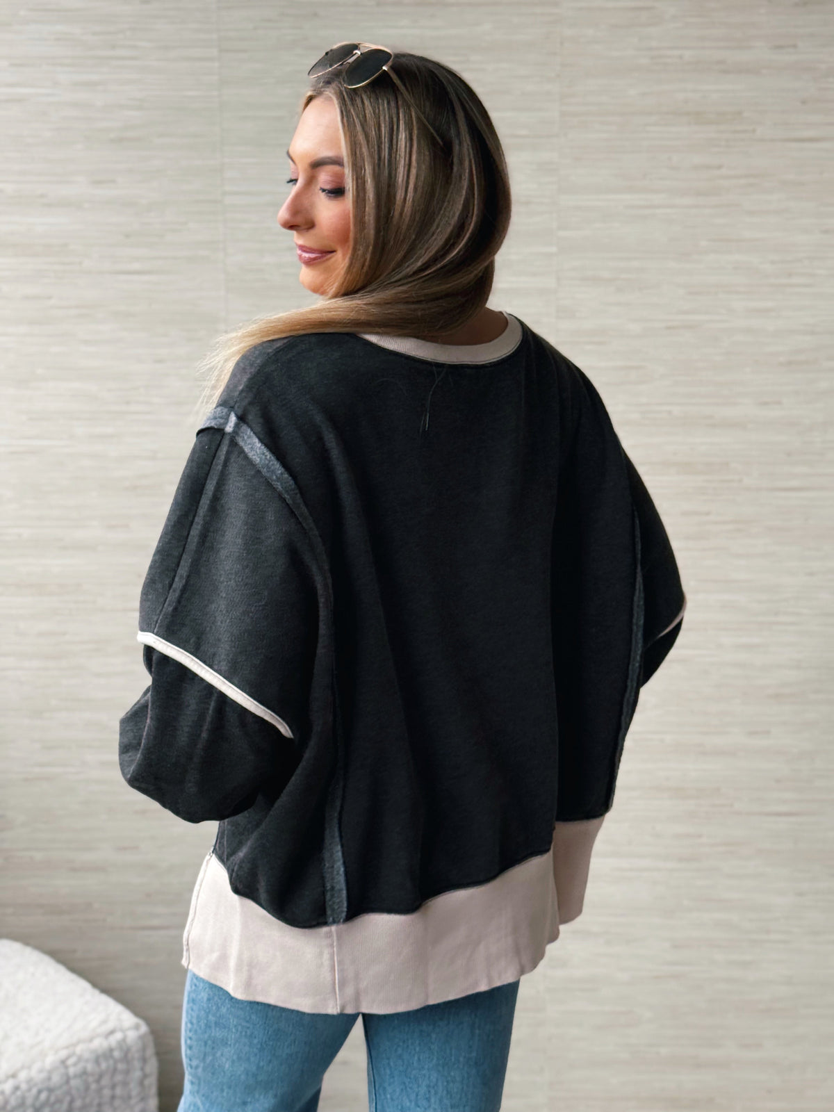 Off-Duty Sweatshirt - BLACK - willows clothing SWEATSHIRT