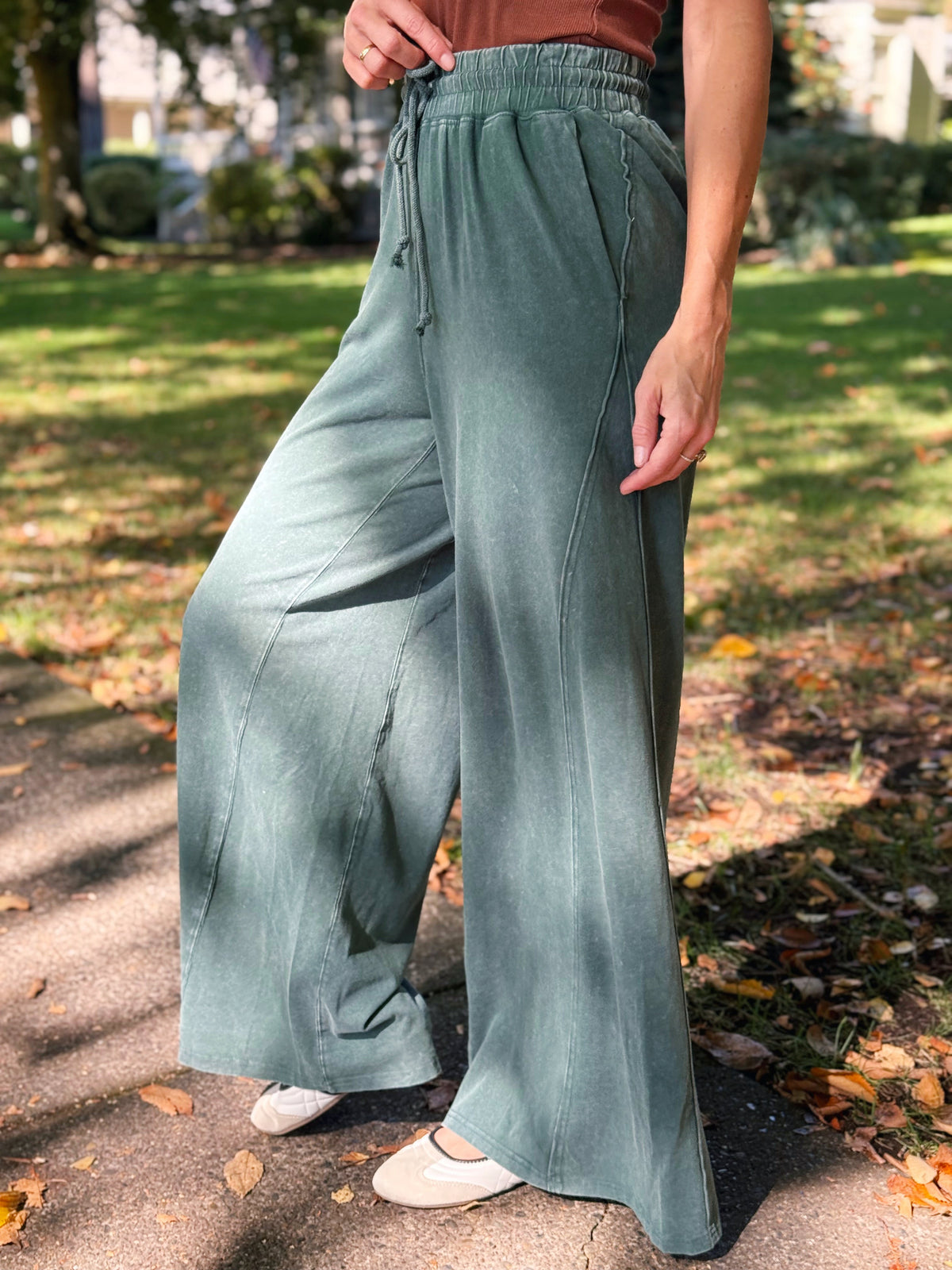 Pine Grove Pant - DARK GREEN - willows clothing Sweatpants