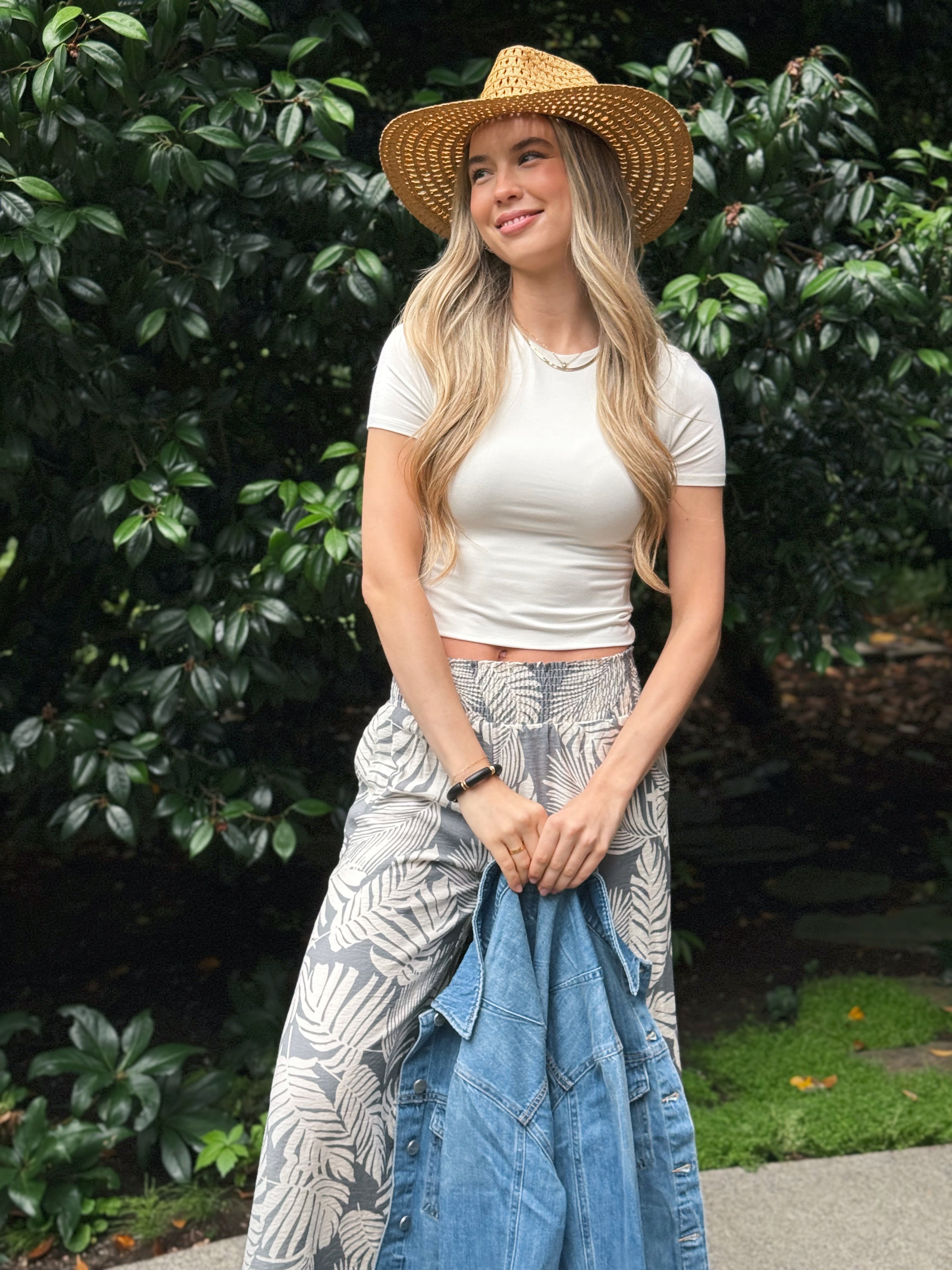 Round Neck Cropped Tee - IVORY - willows clothing S/S SHIRT