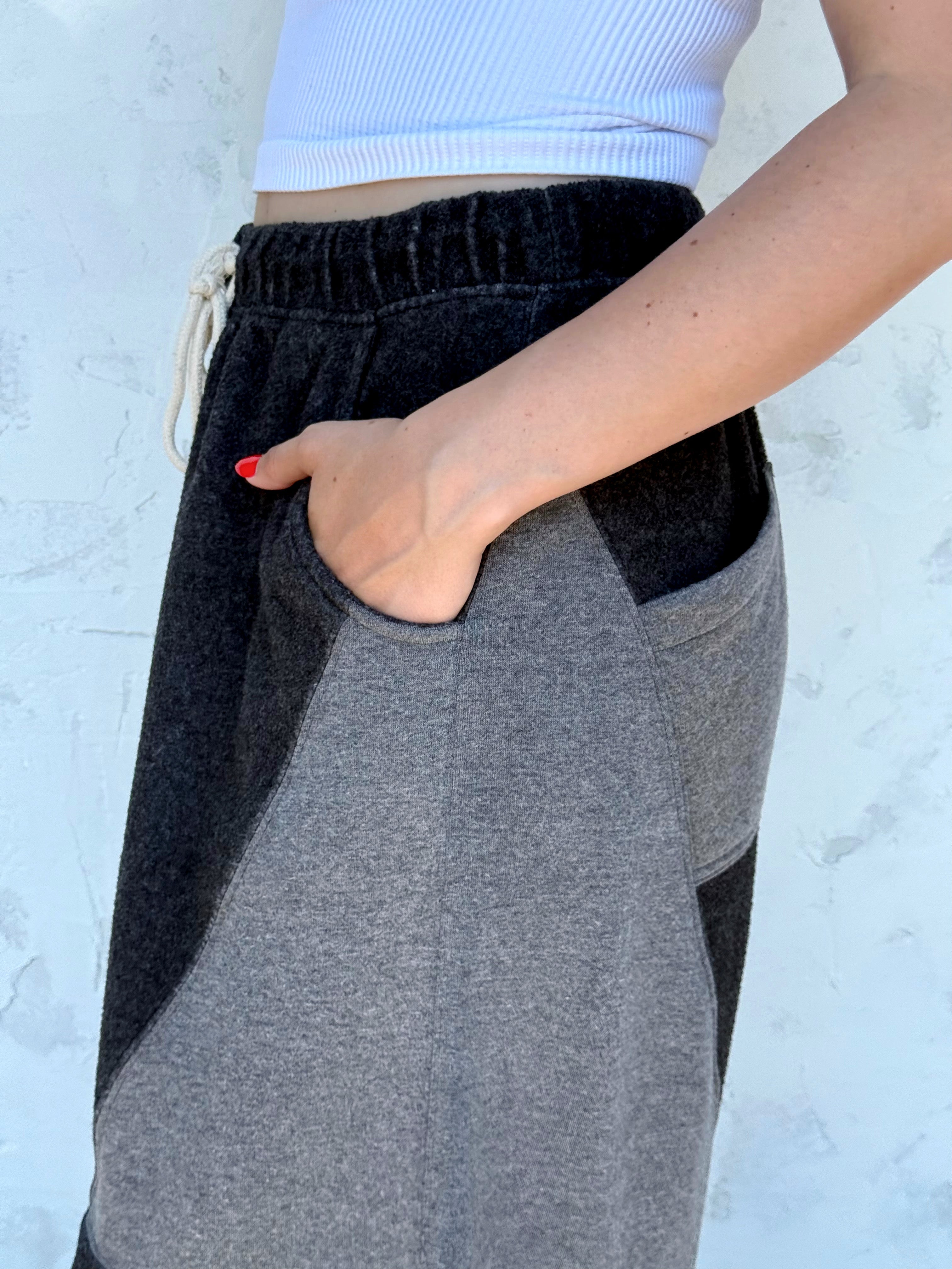 Running Late Sweatpants - CHARCOAL - willows clothing Sweatpants