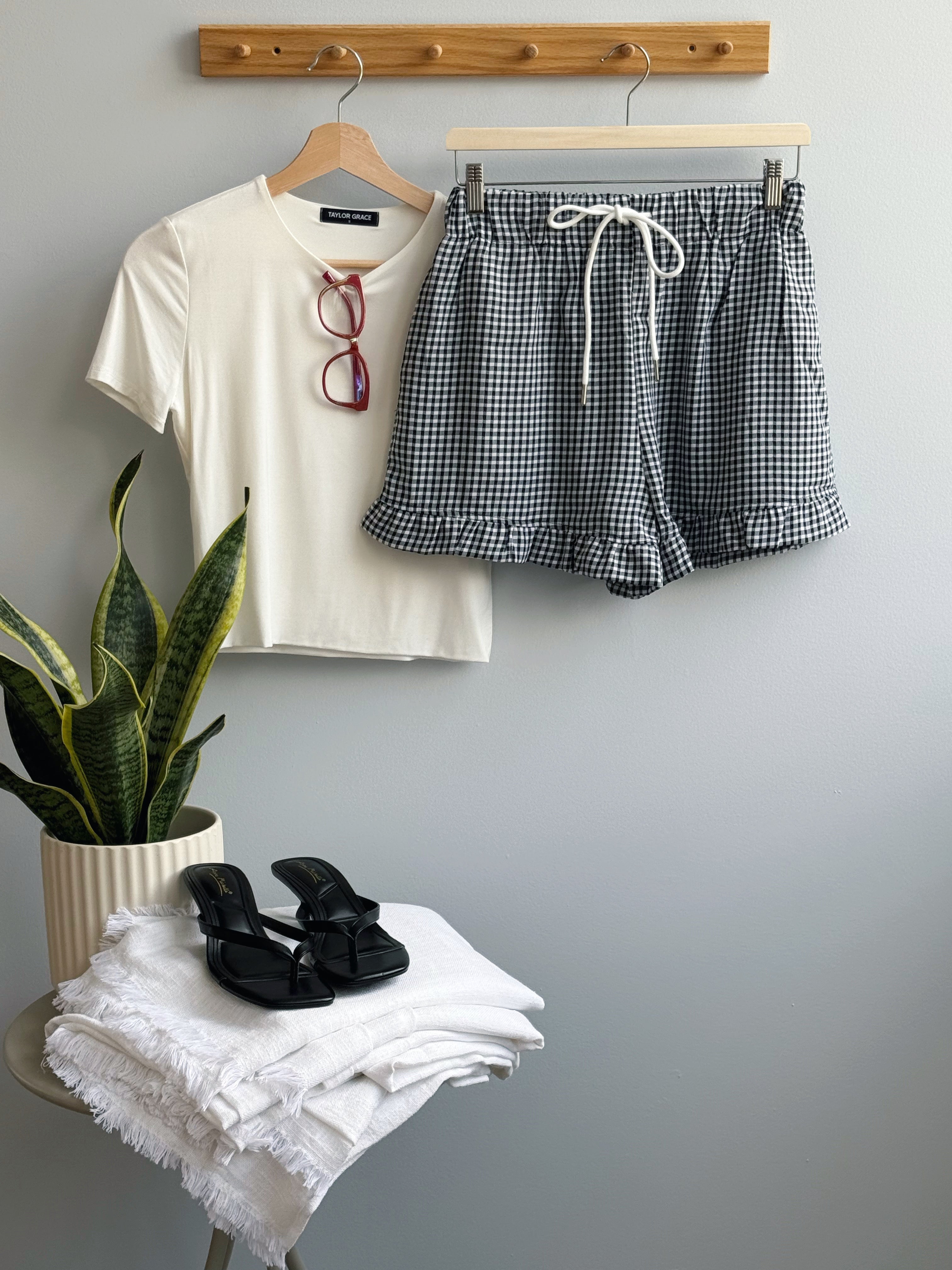 Sincerely Ruffle Shorts - BLACK - willows clothing SHORTS