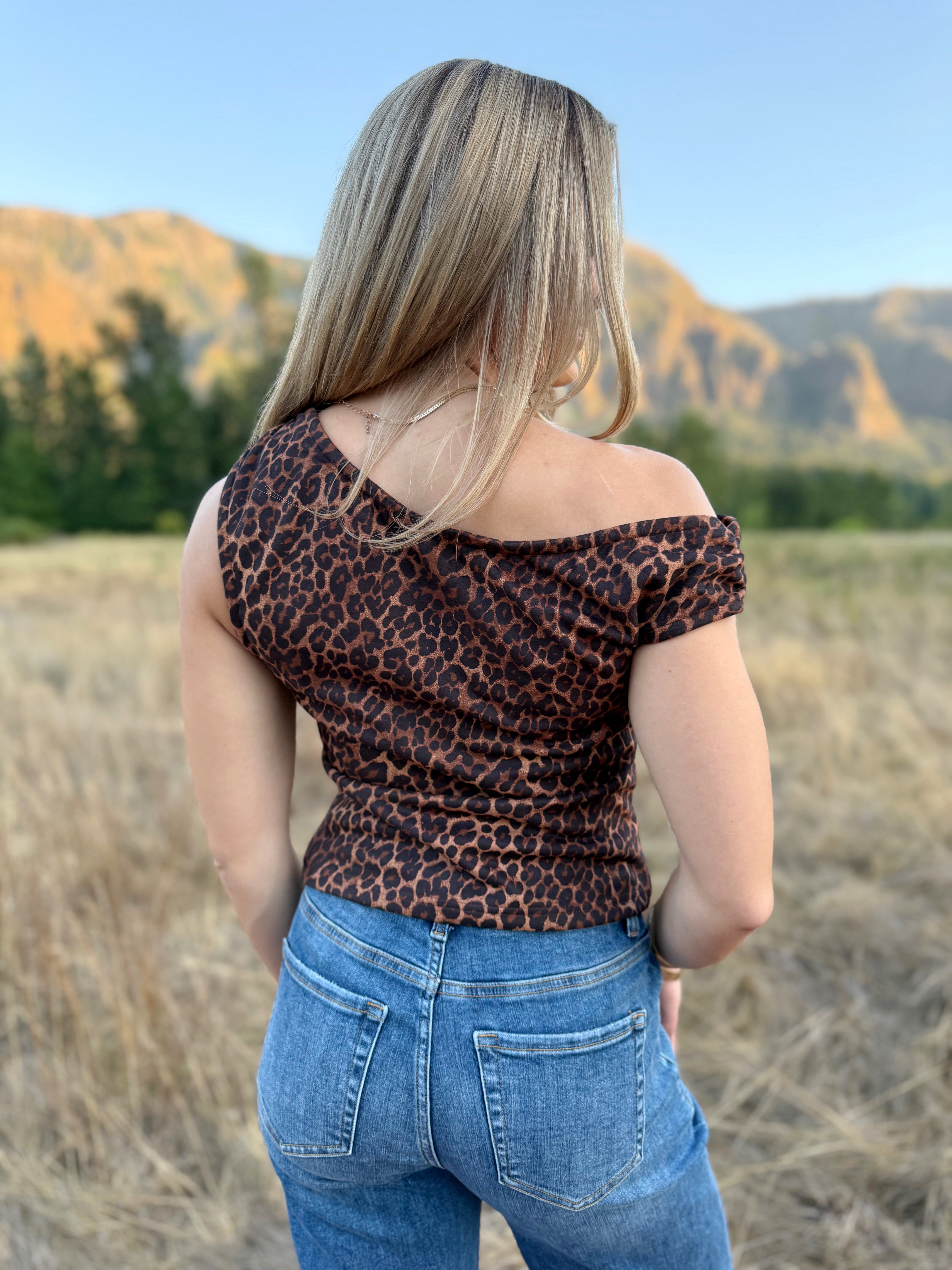 Spicy Mama Top - BROWN LEOPARD - willows clothing BLOUSE