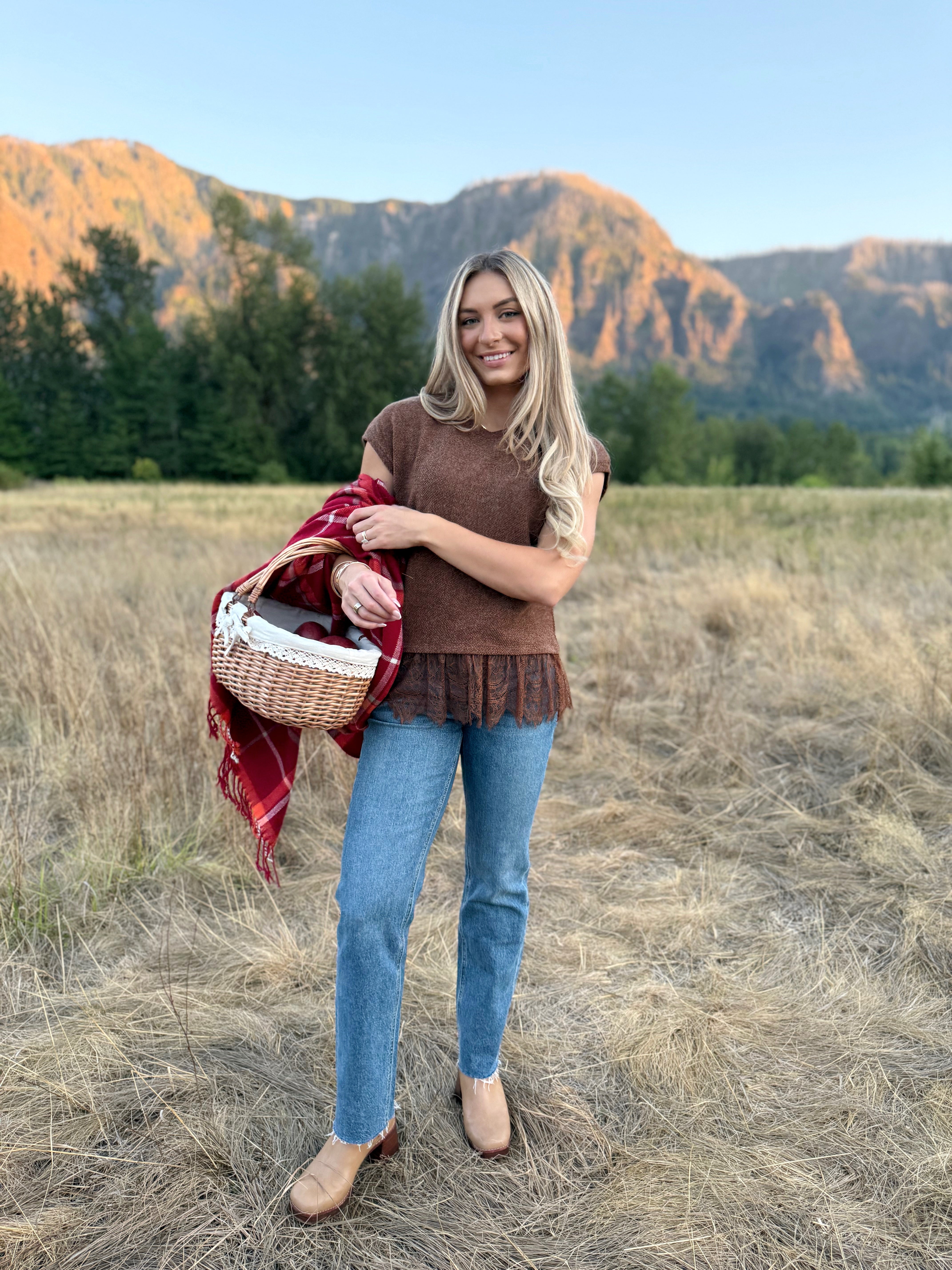 Stars Hollow Shirt - BARK BROWN - willows clothing S/S SHIRT