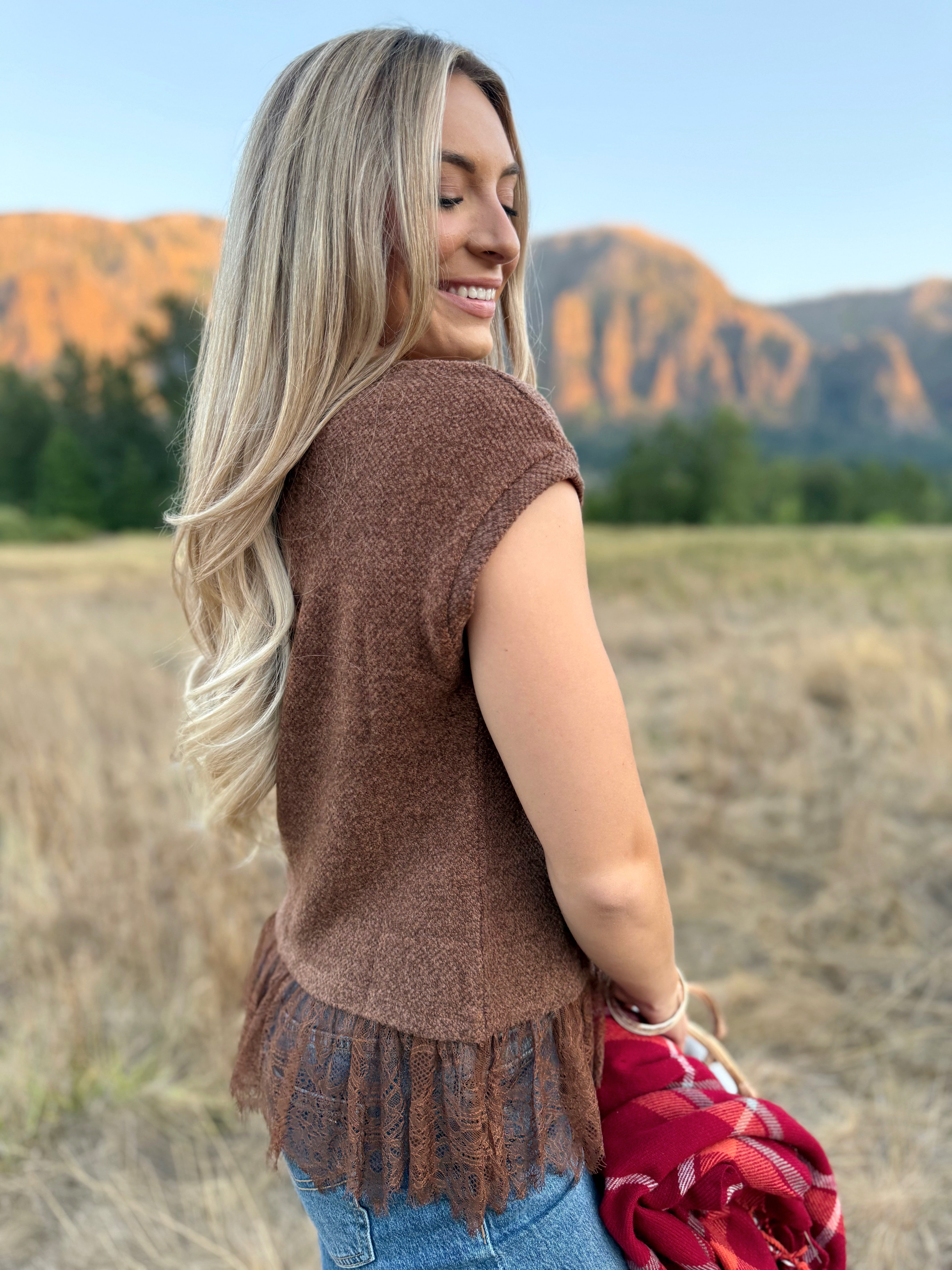 Stars Hollow Shirt - BARK BROWN - willows clothing S/S SHIRT