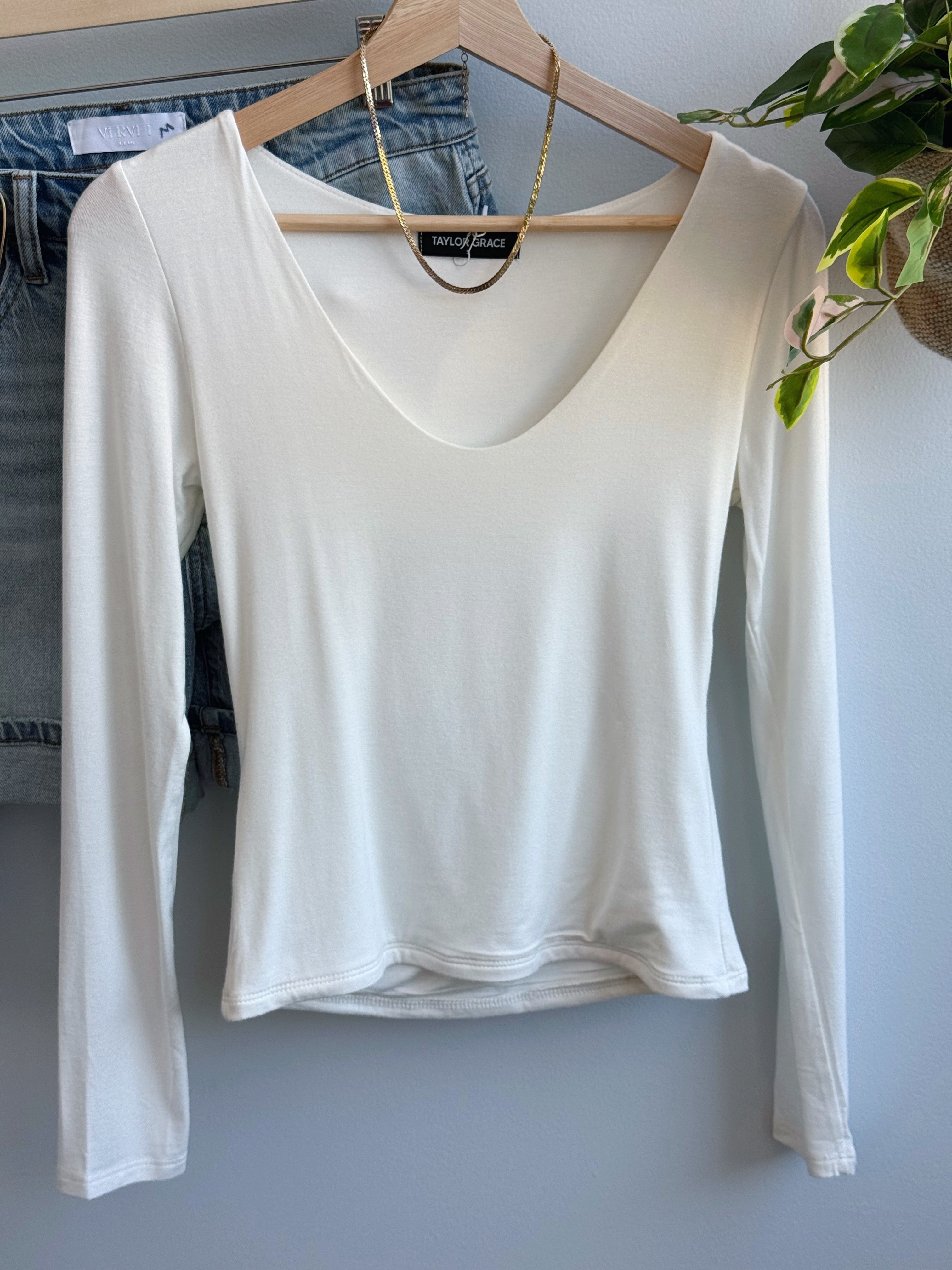 Taylor Grace Long Sleeve Top - IVORY - willows clothing L/S SHIRT