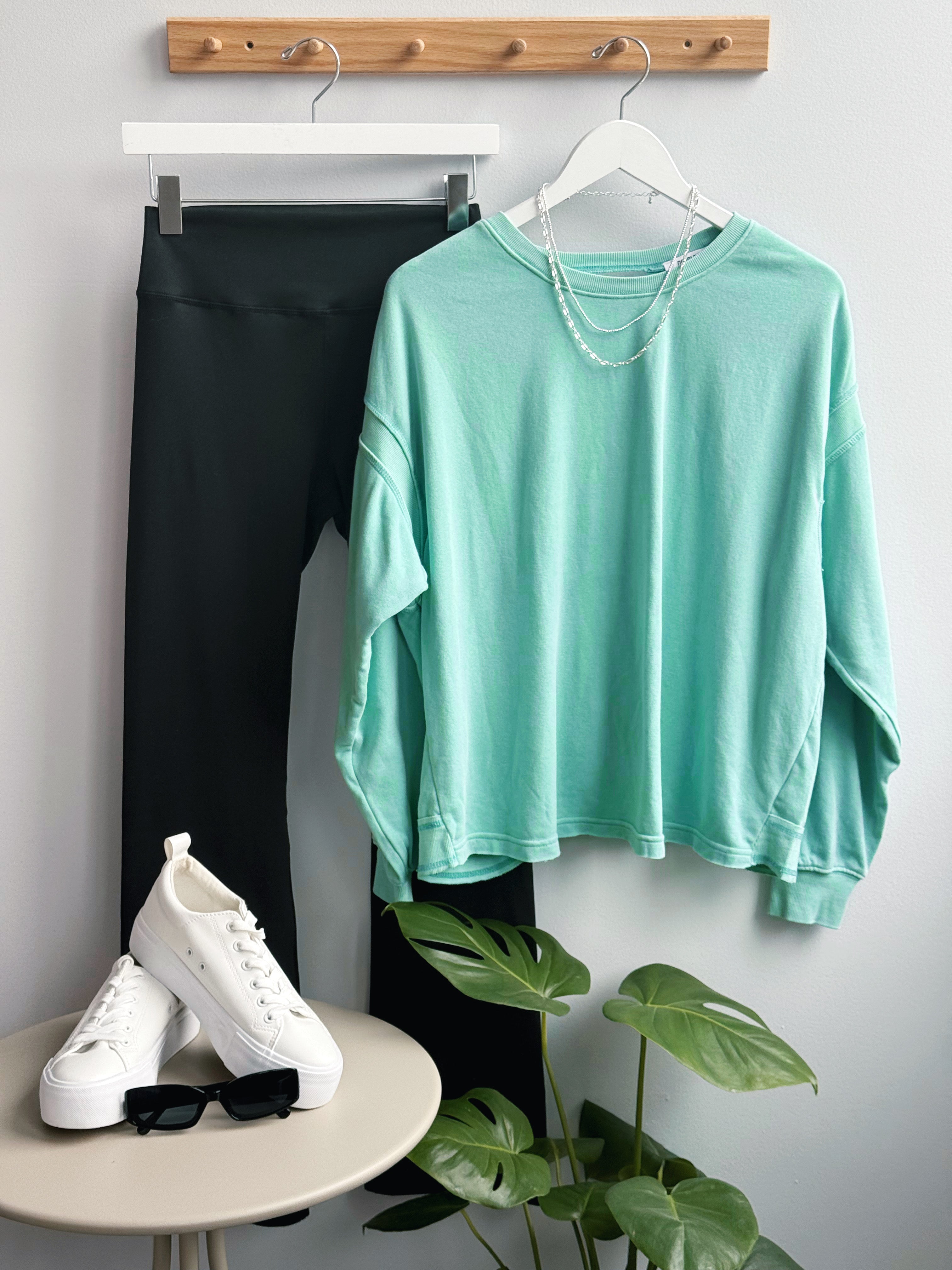 Tisha Sweatshirt - TURQUOISE - willows clothing L/S SHIRT