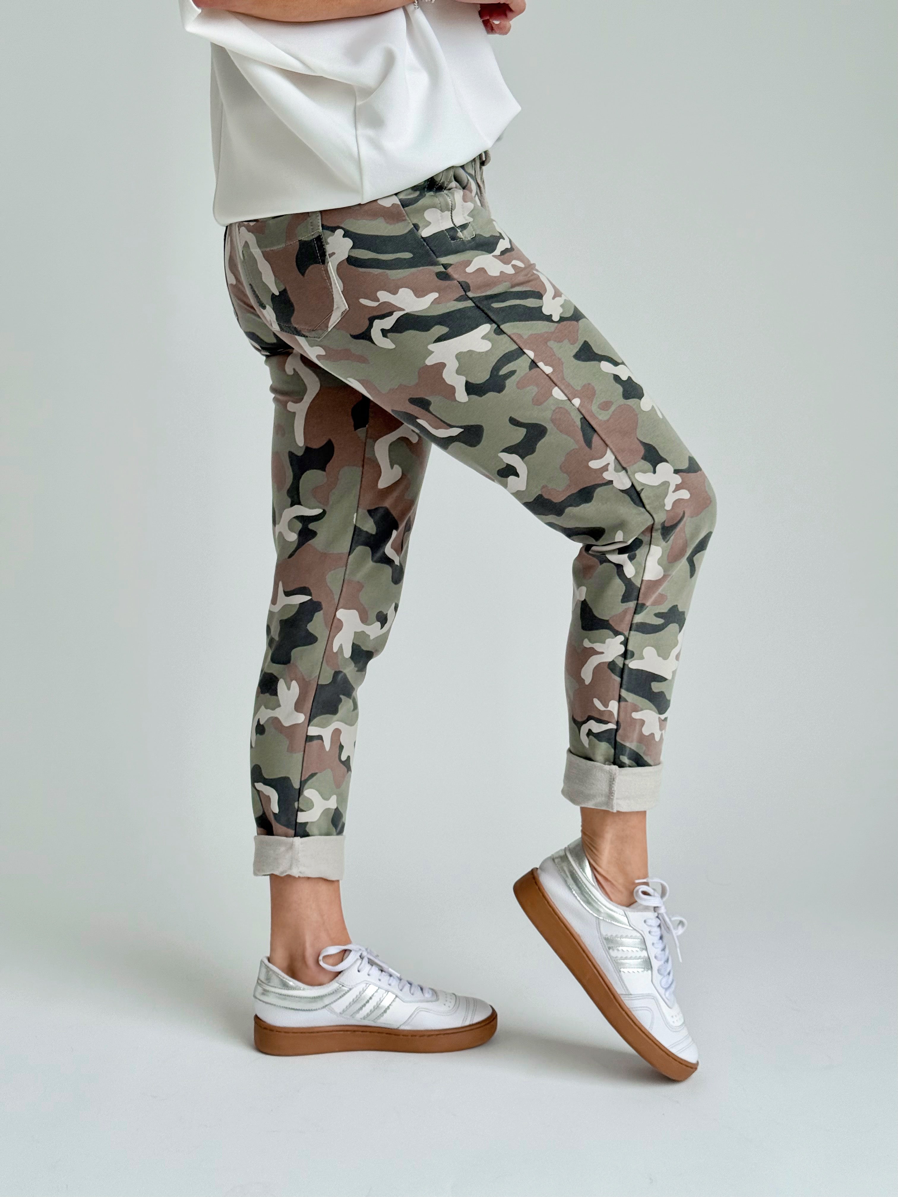 Trek Joggers - ARMY GREEN - willows clothing PANTS
