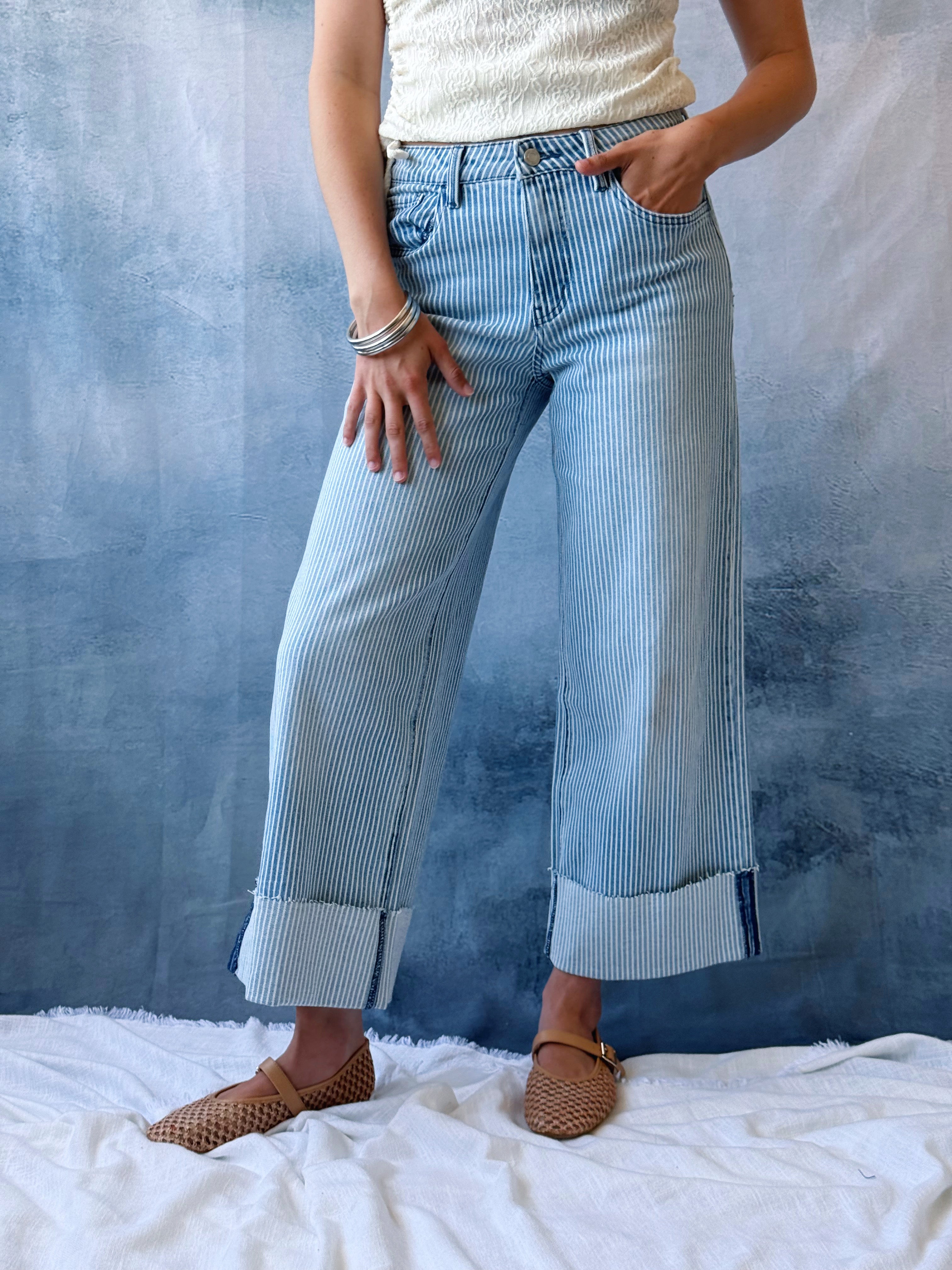 [VERVET] Ollie Jean - STRIPE
